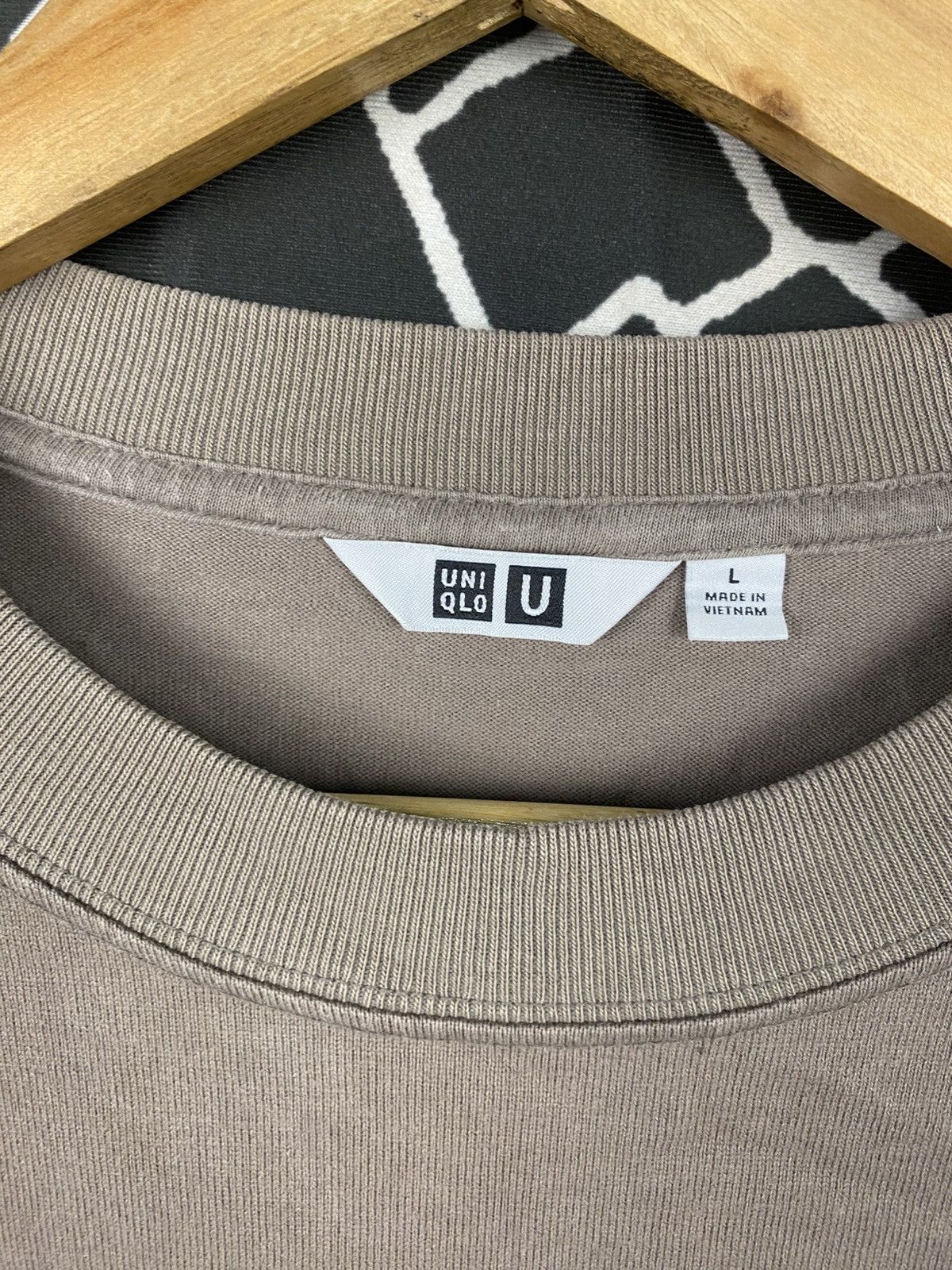 Christophe Lemaire Uniqlo U Christophe Lemaire L/S Pocket Tee Brown Large Size US L / EU 52-54 / 3 - 3 Thumbnail