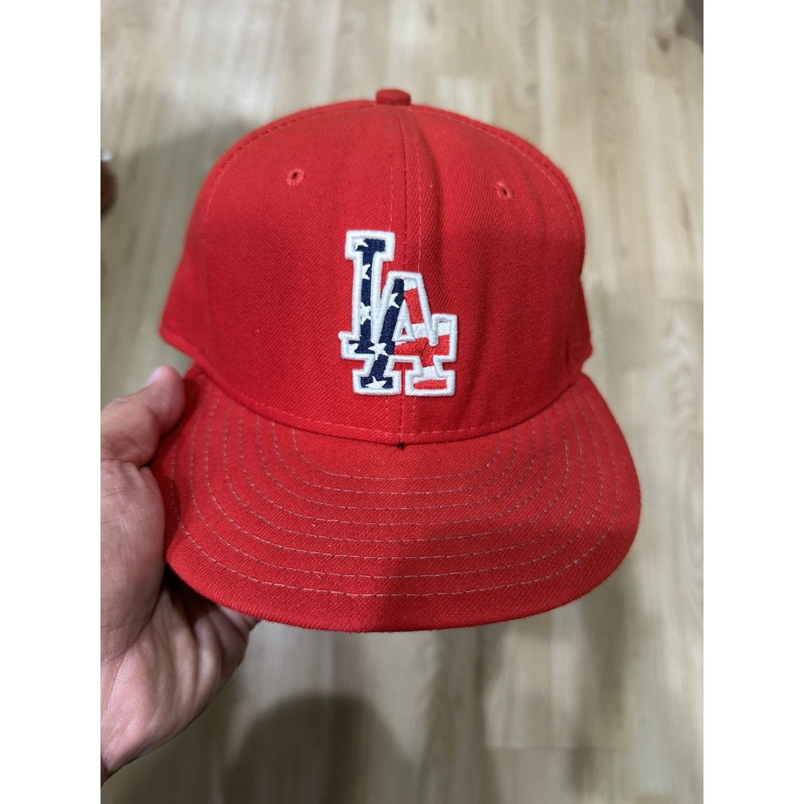New Era Los Angeles Dodgers Cap - 2009 4th of July - Size 7 1/8 Size ONE SIZE - 1 Thumbnail