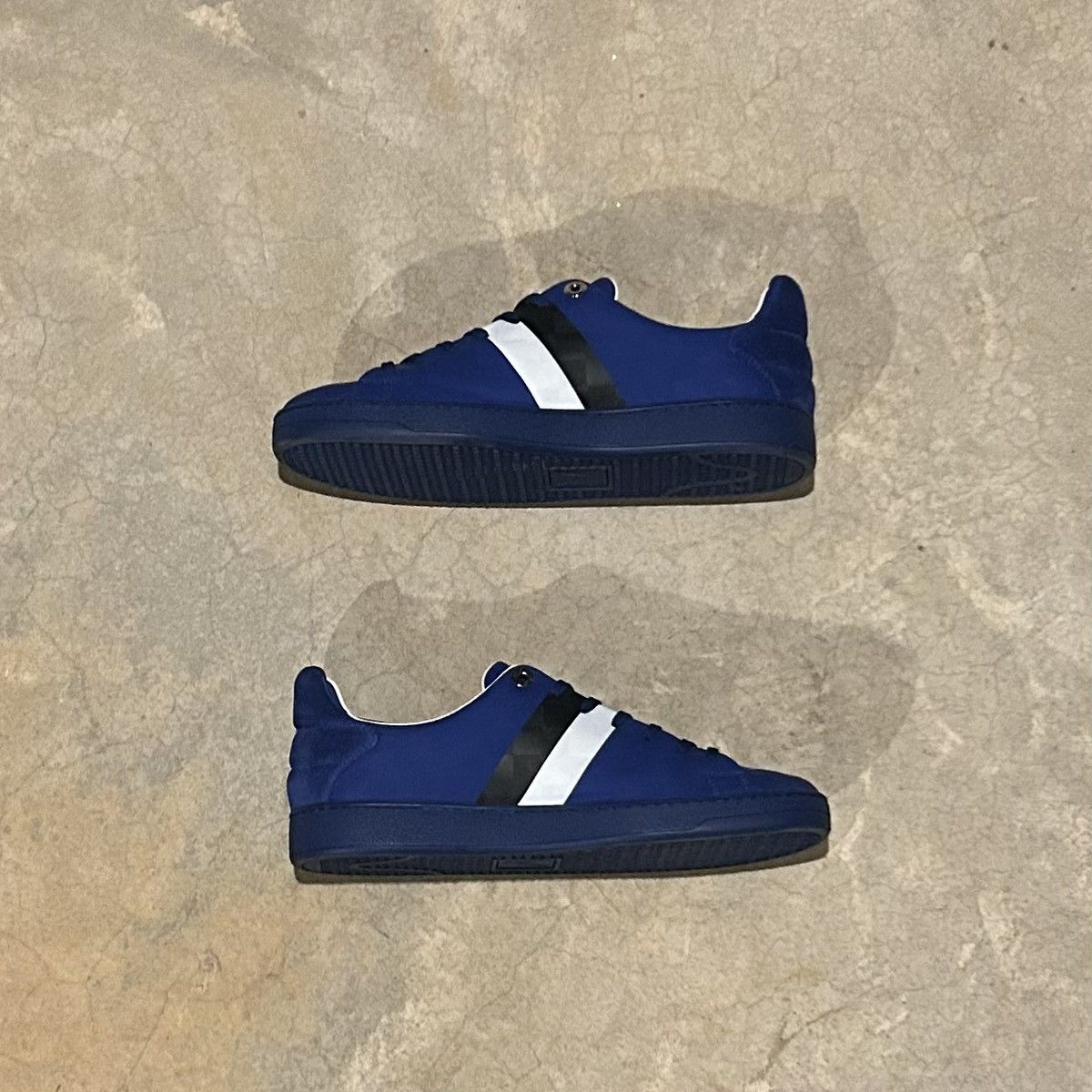 Designer × Louis Vuitton Louis Vuitton Damier Infini Frontrow Leather Sneakers US 9 Size US 9 / EU 42 - 3 Thumbnail