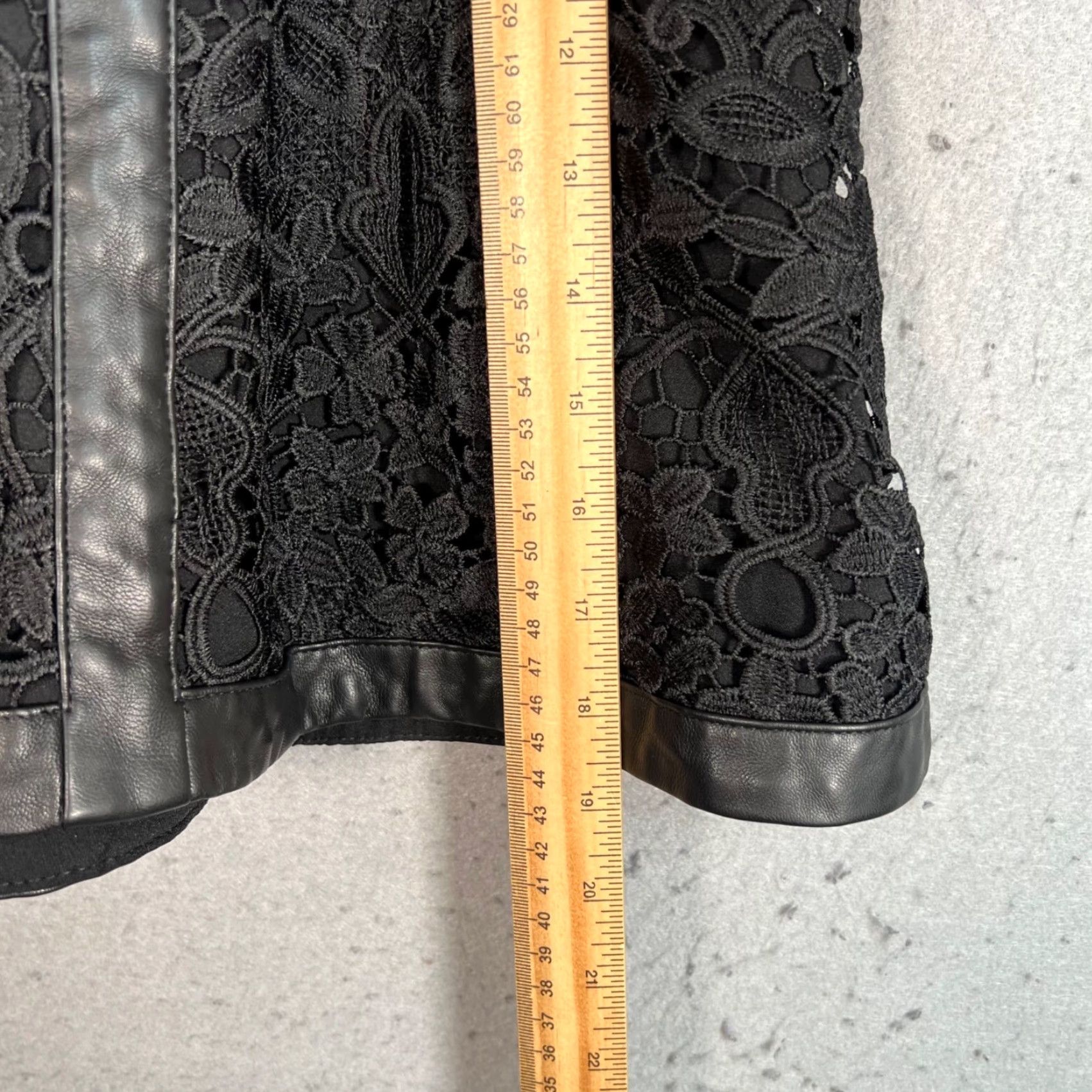 The Kooples VINTAGE The Kooples Black Lace A-Line Skirt With Faux Leather Trim 34 Skirt Womens 34 Black Lace A-Line Skirt 34 Women Size 24" / US 00 / IT 34 - 6 Thumbnail