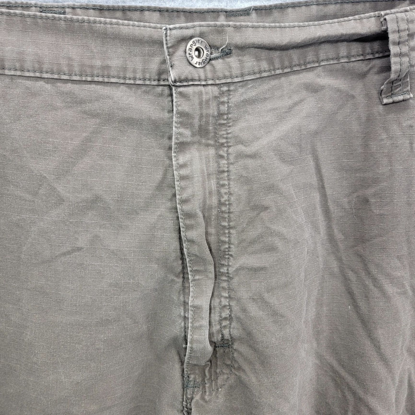 Wrangler Wrangler pants mens 40x30 Cargo Workwear Beige 70L3WOD Rip Stop Cotton Relaxed Regular Jeans Pants Mens Size US 40 / EU 56 - 4 Thumbnail