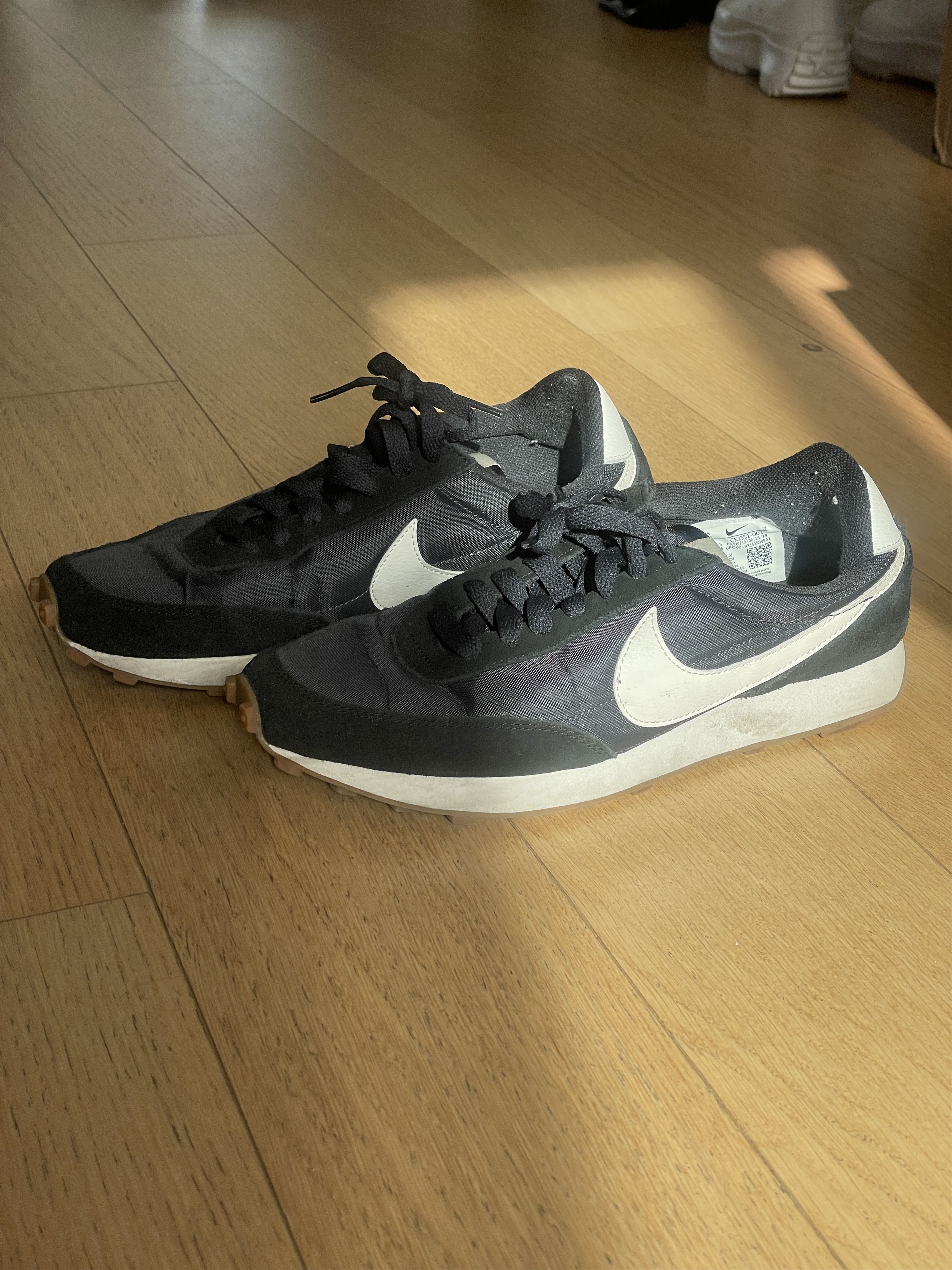 Nike Nike Daybreak Sneakers Suede Nylon Waffle W 7.5 Size US 7.5 / IT 37.5 - 1 Thumbnail