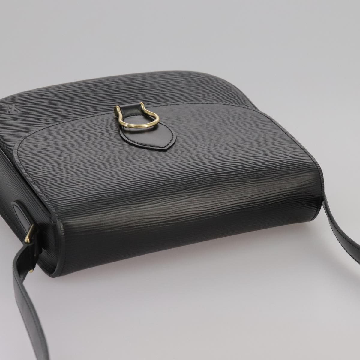 Louis Vuitton LOUIS VUITTON Epi Saint Cloud GM Shoulder Bag Black Noir Size ONE SIZE - 6 Thumbnail