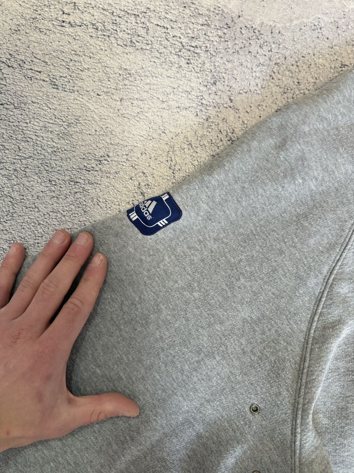 Adidas Vintage Adidas Yankees Sweatshirt MLB Spellout Logo Mens L Size US L / EU 52-54 / 3 - 23 Thumbnail