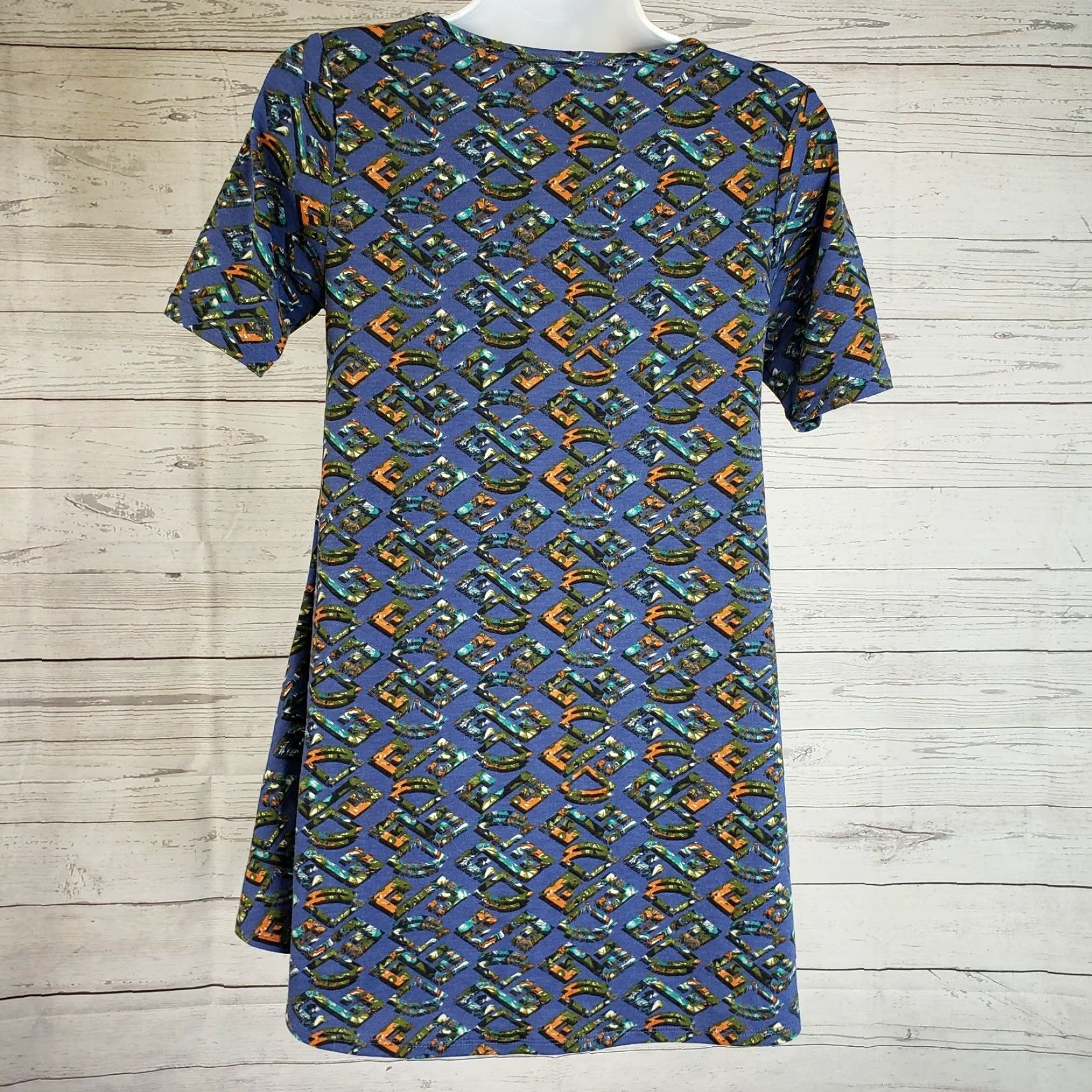 Vintage LuLaRoe Shirt Womens Perfect T 2XS Blue Green Short Sleeve Round Neck Casual 2XS Womens LuLaRoe Shirt 90s? Size 24" / US 00 / IT 34 - 3 Thumbnail