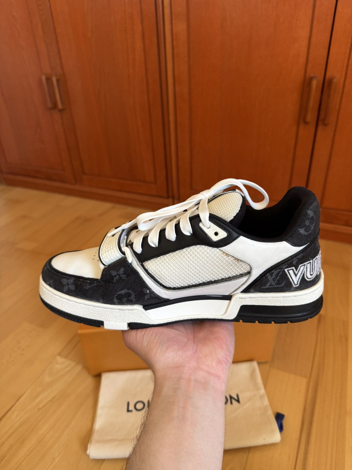 Louis Vuitton Louis Vuitton LV Trainer Velcro Strap Black Denim Size US 8 / EU 41 - 5 Thumbnail