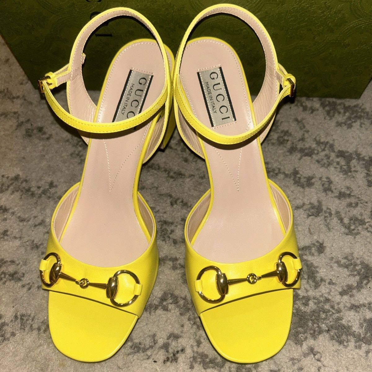 Gucci Gucci Horsebit One Strap Leather Sandal Acid Lime Size US 7.5 / IT 37.5 - 2 Thumbnail