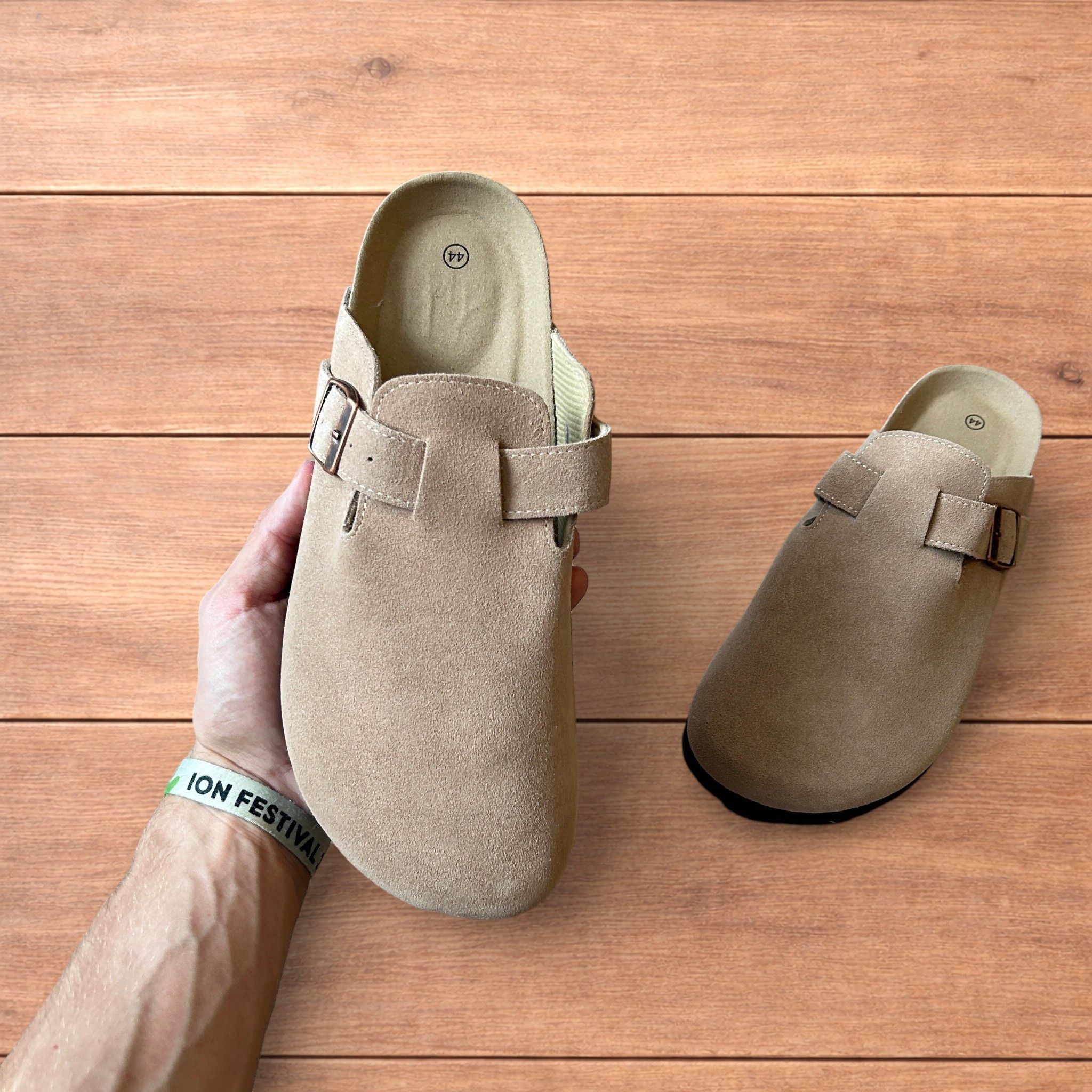 Japanese Brand Lovely suede mules clogs shoes in beige/cream. Size US 11 / EU 44 - 3 Thumbnail