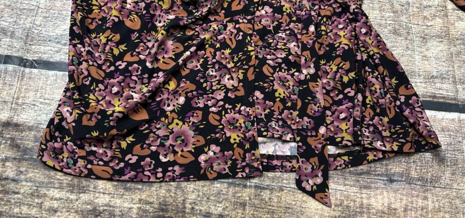 Lauren Ralph Lauren Lauren Ralph Lauren Wrap Top Women's XL Floral Black Label Size XL / US 12-14 / IT 48-50 - 5 Thumbnail