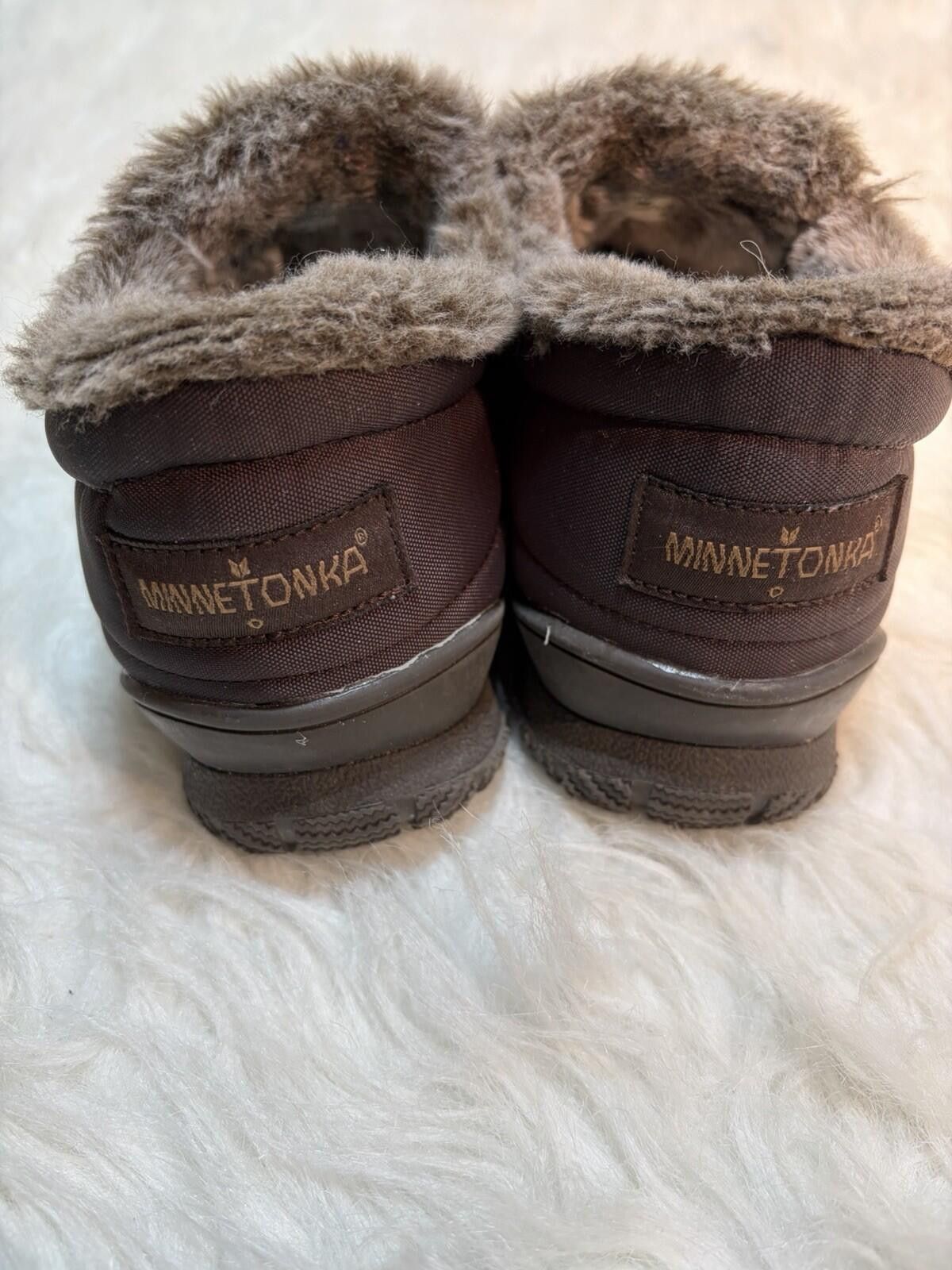 Minnetonka Minnetonka Timpson Tulsa Shoes Women Size 8 Slip On Size US 8 / IT 38 - 3 Thumbnail