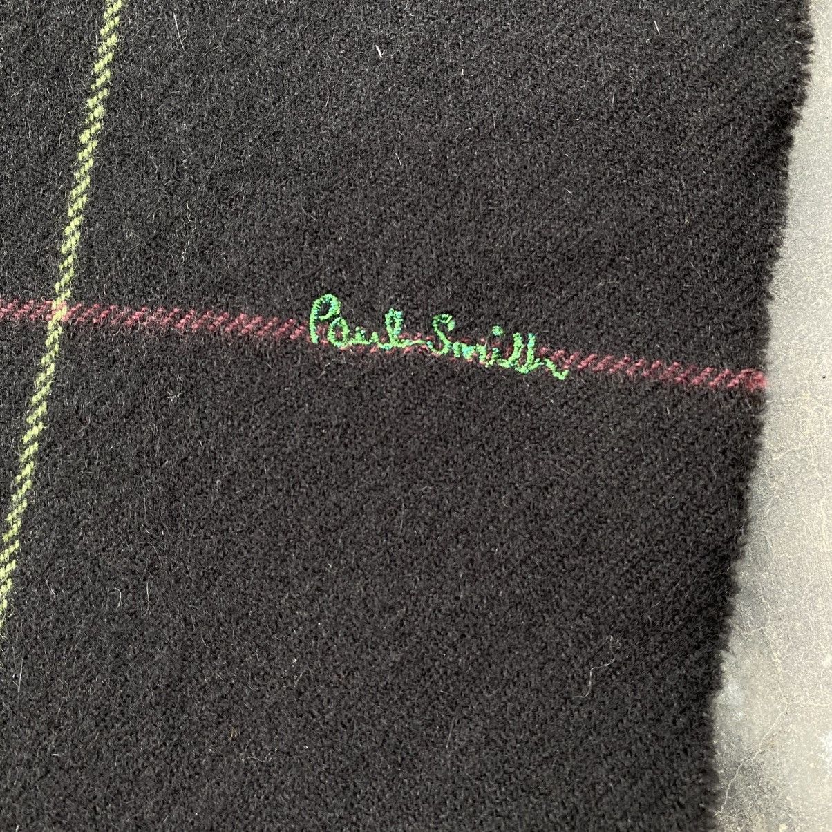 Paul Smith Paul Smith Black Scarf with Green Logo Embroidery Size ONE SIZE - 9 Thumbnail