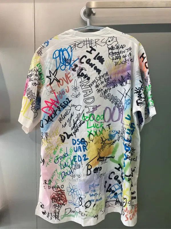 Dsquared2 DSQUARED2 Summer Graffiti Print T-Shirt . Size US L / EU 52-54 / 3 - 2 Thumbnail