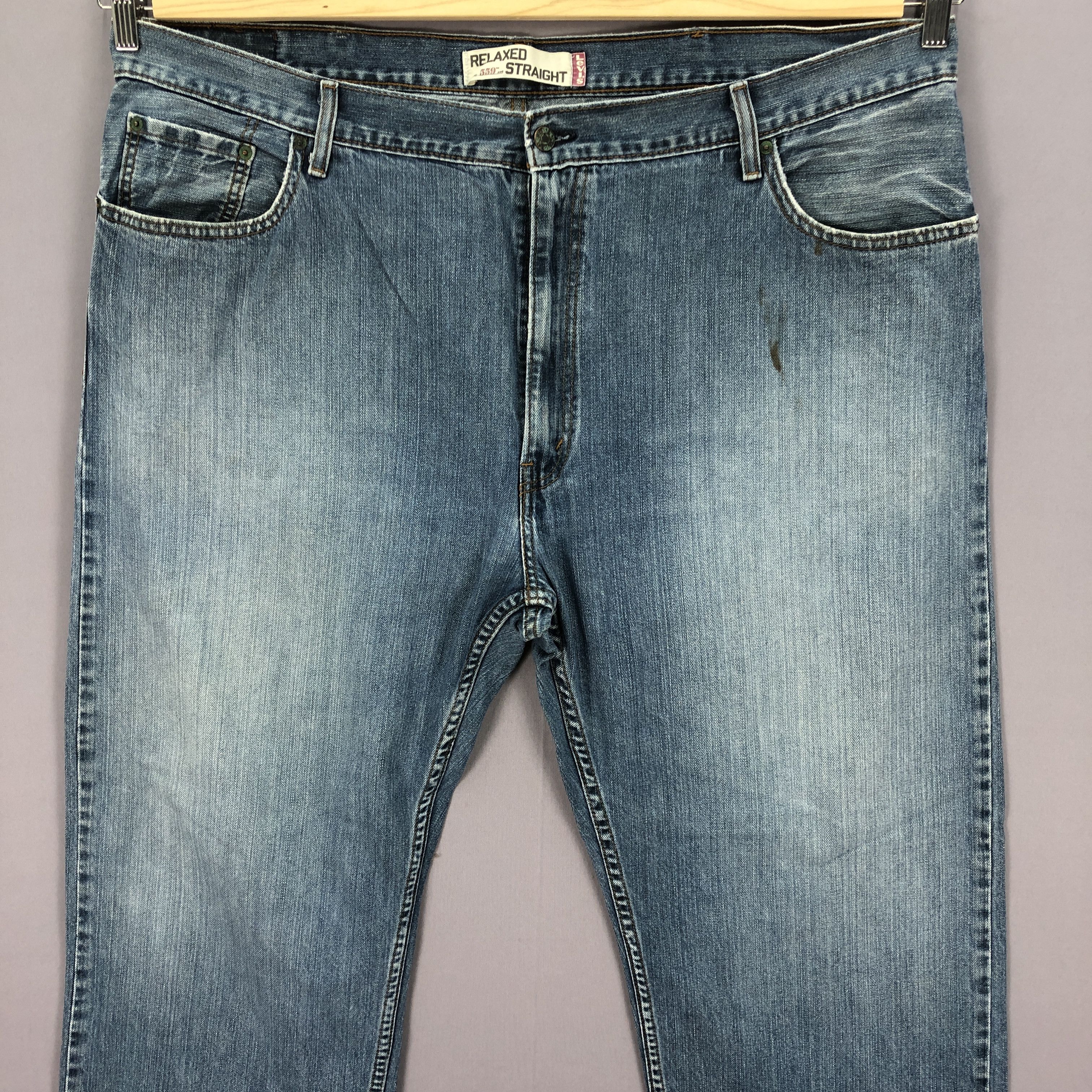 Levi's Vintage Levis 559 Baggy Jeans Levi's Light Wash Faded Denim Size US 42 / EU 58 - 3 Thumbnail