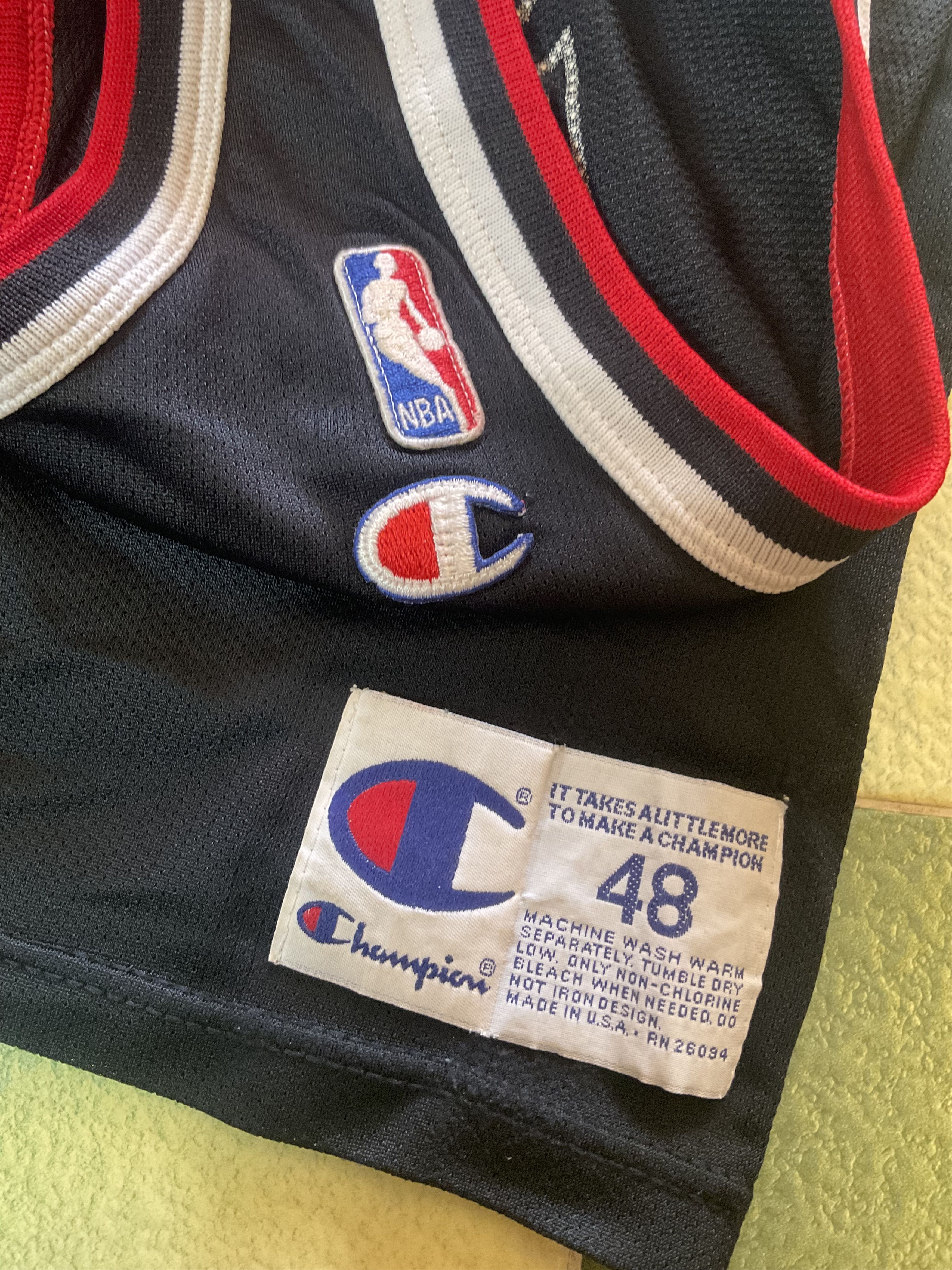 NBA Vintage Champion Chicago Bulls #23 Michael Jordan Jersey Size US XL / EU 56 / 4 - 6 Thumbnail