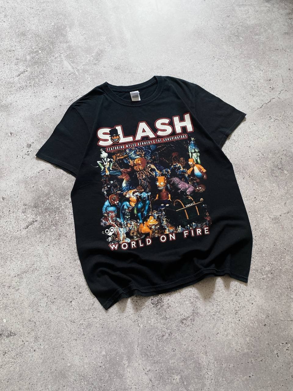 Guns N' Roses SLASH WORLD ON FIRE WORLD TOUR 2015 GUNS N ROSES T SHIRT Size US M / EU 48-50 / 2 - 4 Thumbnail