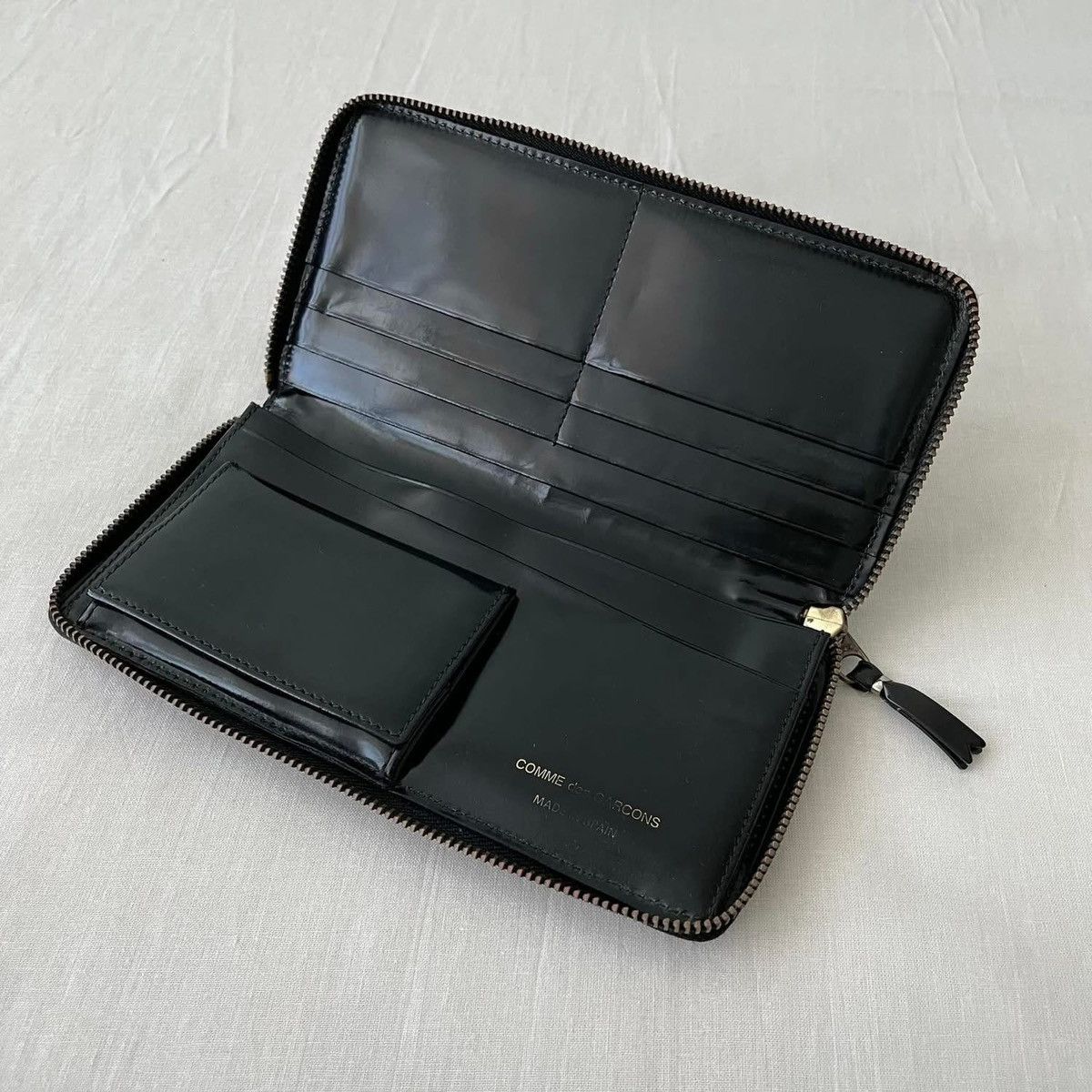 Comme des Garcons Comme des Garcons Full Length Zipper Leather Wallet Size ONE SIZE - 2 Thumbnail