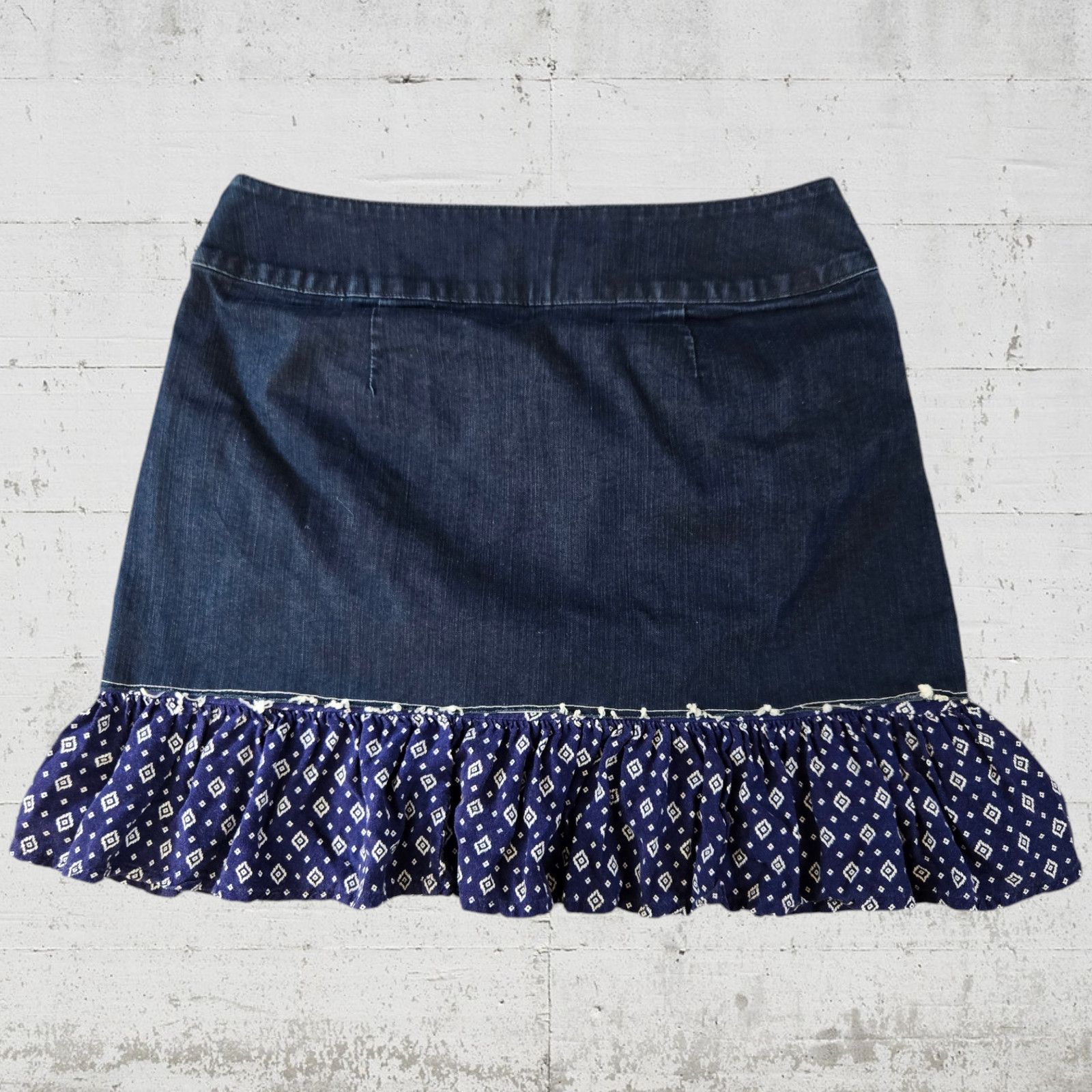 Handmade Upcycled Denim Bandana Print Western Mini Skirt Size 8 Size 30" / US 8 / IT 44 - 8 Thumbnail