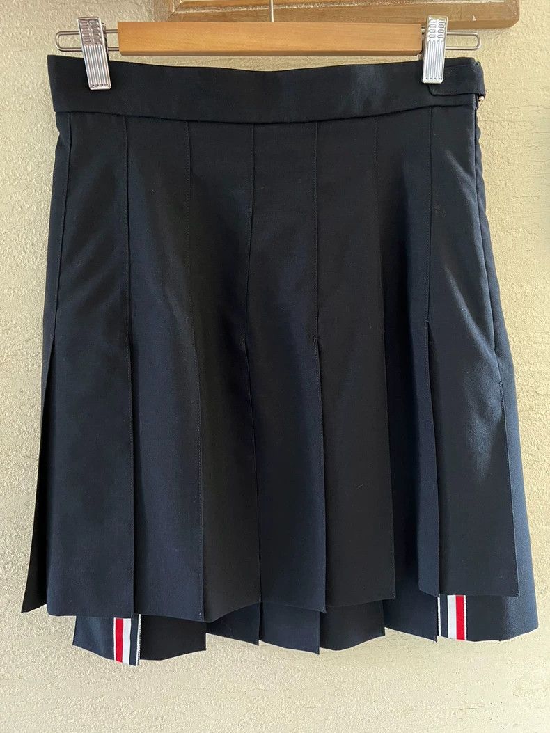 Thom Browne Thom Browne High waist pleated mini skirt Size 27" / US 4 / IT 40 - 1 Thumbnail
