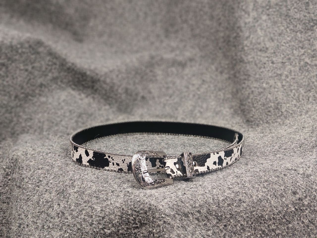 Le Grande Bleu (L.G.B.) Vintage Hysteric Japan Y2K Cow Western Leather Belt LGB Size ONE SIZE - 2 Thumbnail