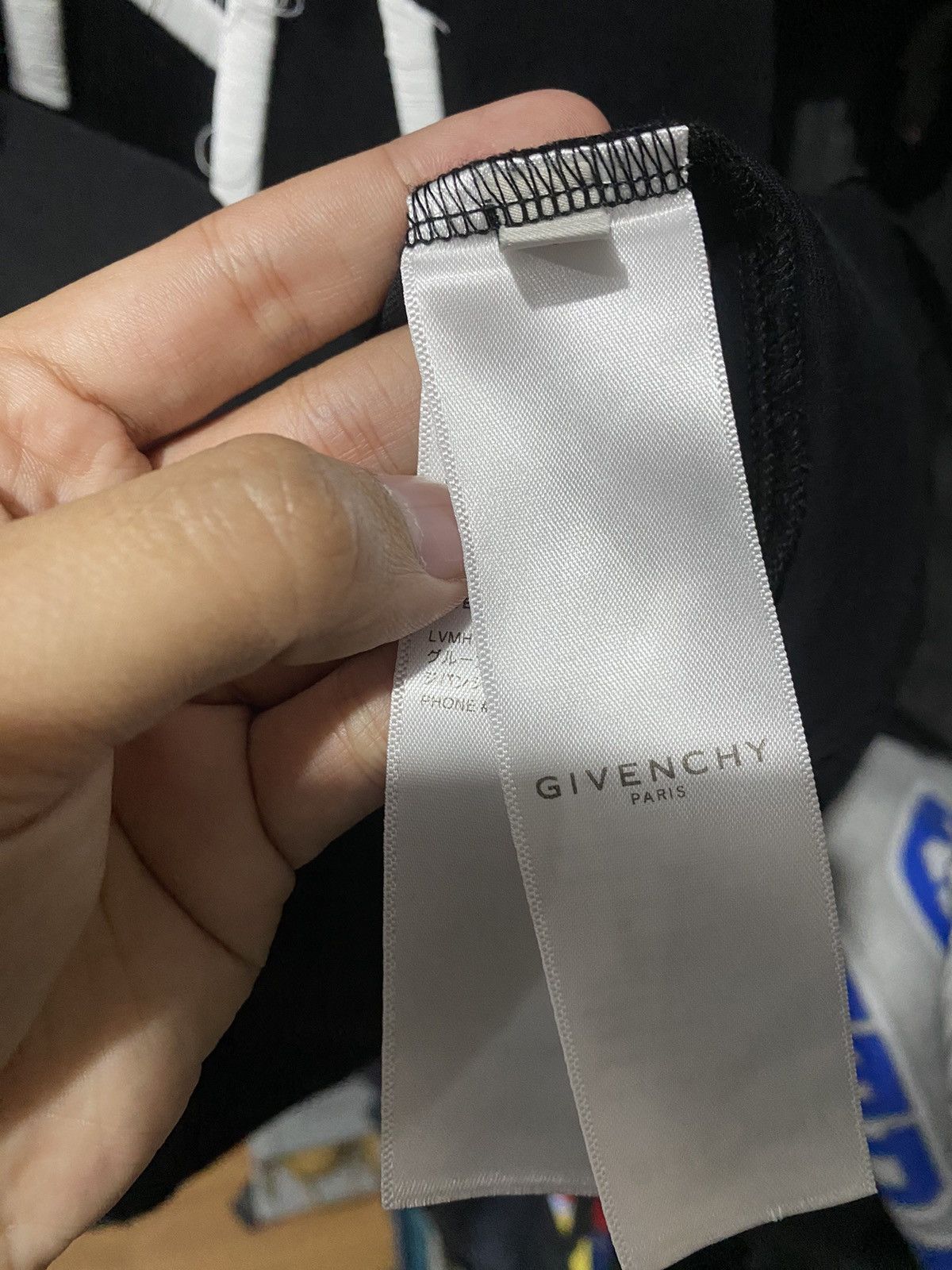 Givenchy Givenchy Paris T-shirt Size US S / EU 44-46 / 1 - 10 Thumbnail