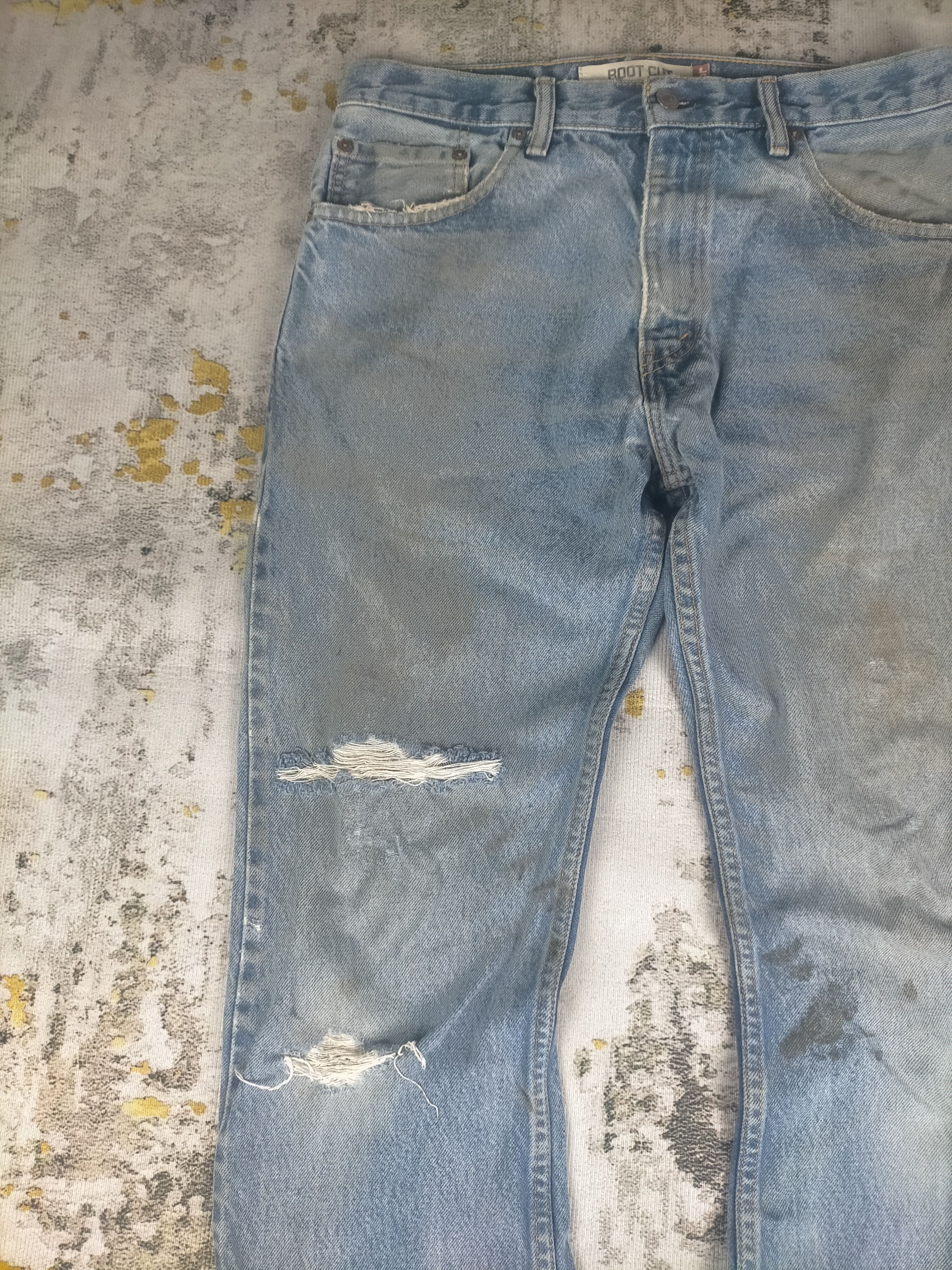 Levi's 🔥 Vintage Levis 517 Flared Ripped Dirty Distressed Jeans Size US 32 / EU 48 - 5 Thumbnail