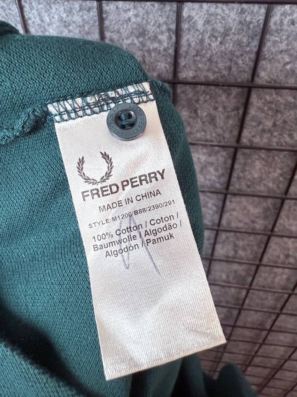 Fred Perry Fred Perry Polo Shirt Size Small Size US S / EU 44-46 / 1 - 4 Thumbnail