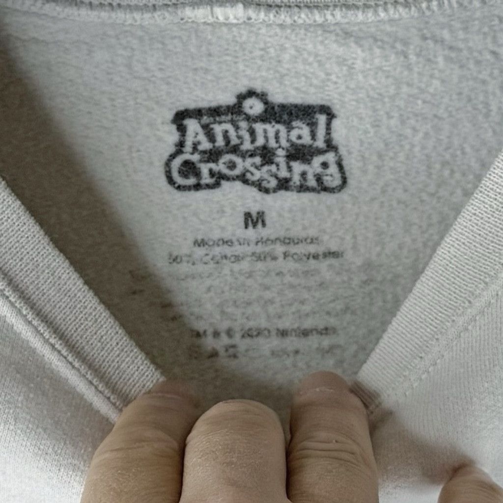 Nintendo ANIMAL CROSSING NINTENDO Men's White Game Graphic Sweatshirt Size US M / EU 48-50 / 2 - 4 Thumbnail