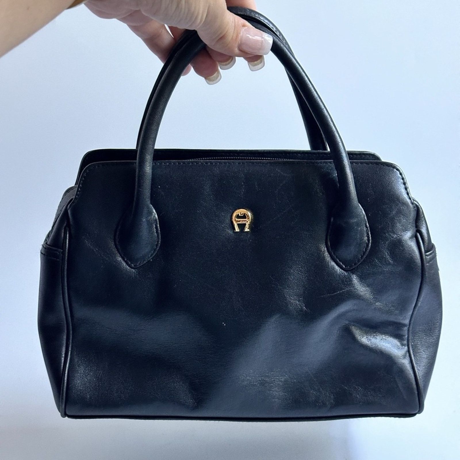 Etienne Aigner Vintage Etienne Aigner Small Black Leather Top Handle Bag Size ONE SIZE - 3 Thumbnail