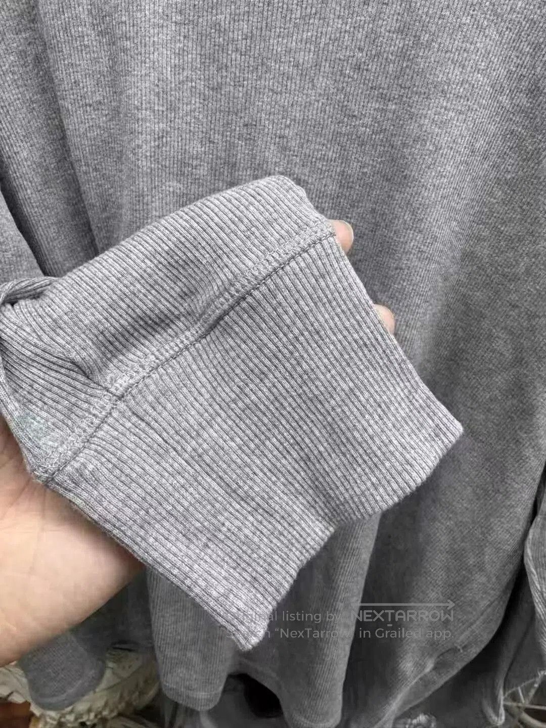 Loewe Loewe Men's Logo Long-Sleeve T-Shirt. Size US M / EU 48-50 / 2 - 6 Thumbnail