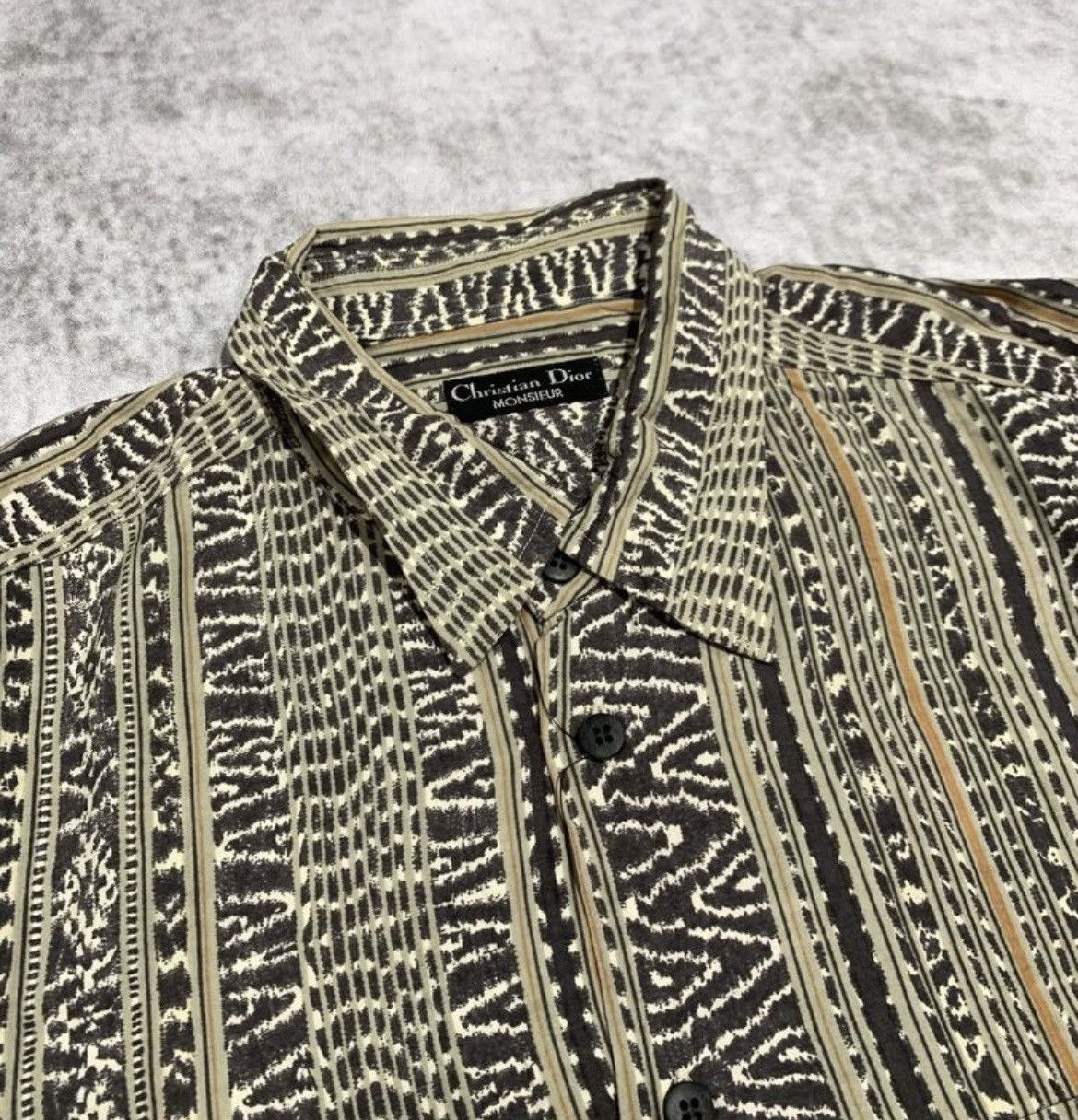 Christian Dior Monsieur Christian Dior Monsieur Abstract Patern Shirt Size US L / EU 52-54 / 3 - 2 Thumbnail