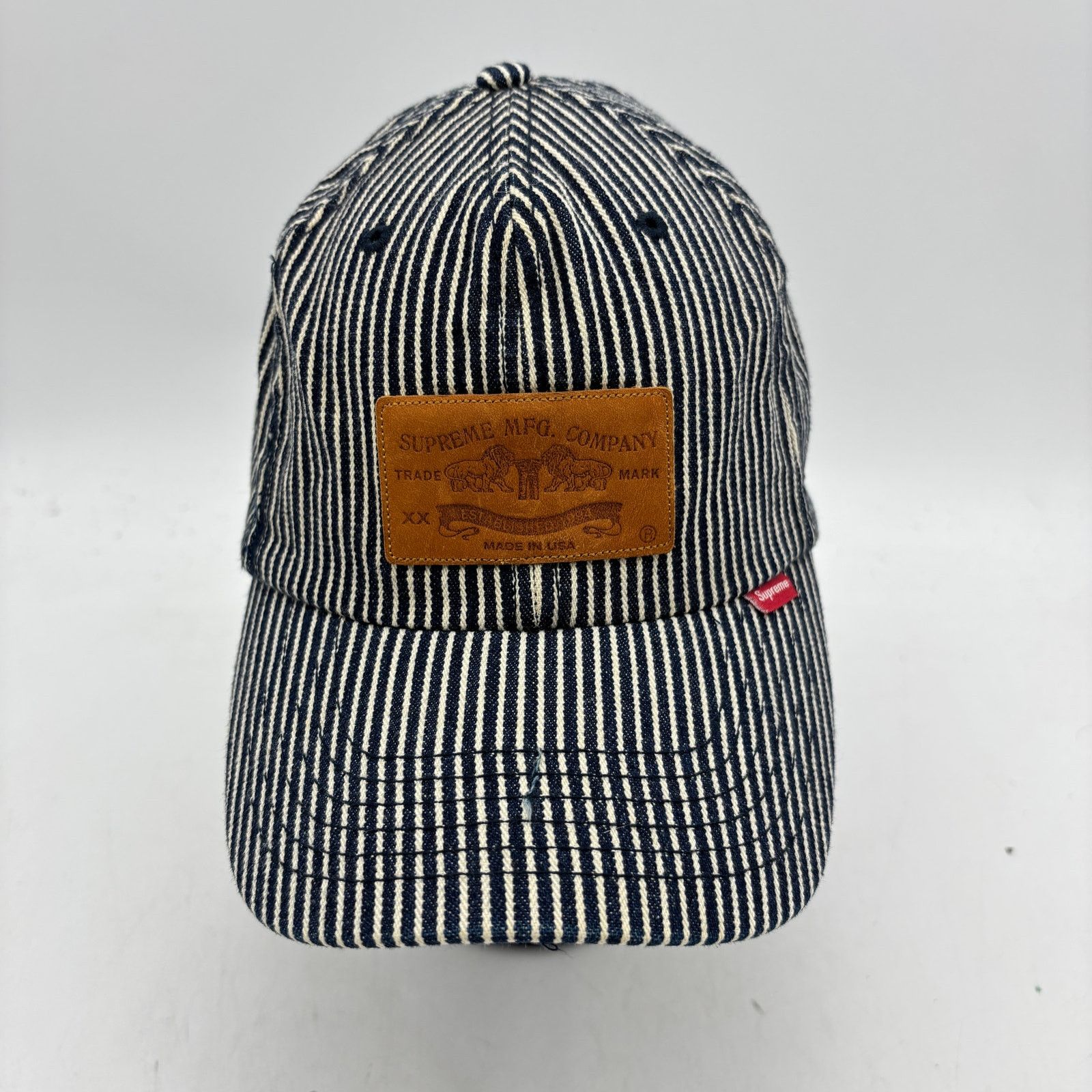 Supreme Supreme FW09 Striped Denim Levi's MFG Patch Hat Snapback Size ONE SIZE - 1 Thumbnail