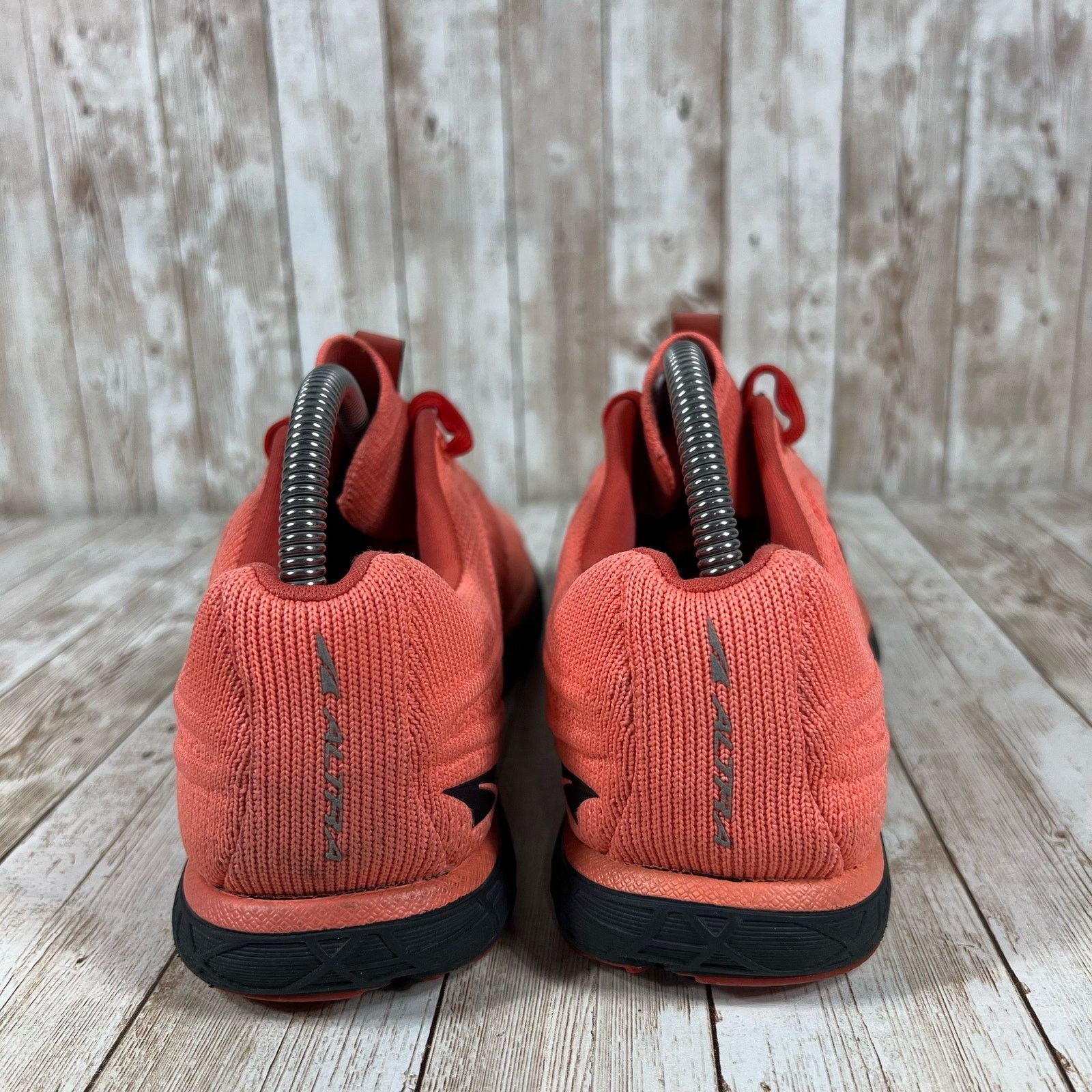 Altra Altra escalante 2.5 red black Womens 8.5 footshape shoes Size US 8.5 / IT 38.5 - 3 Thumbnail