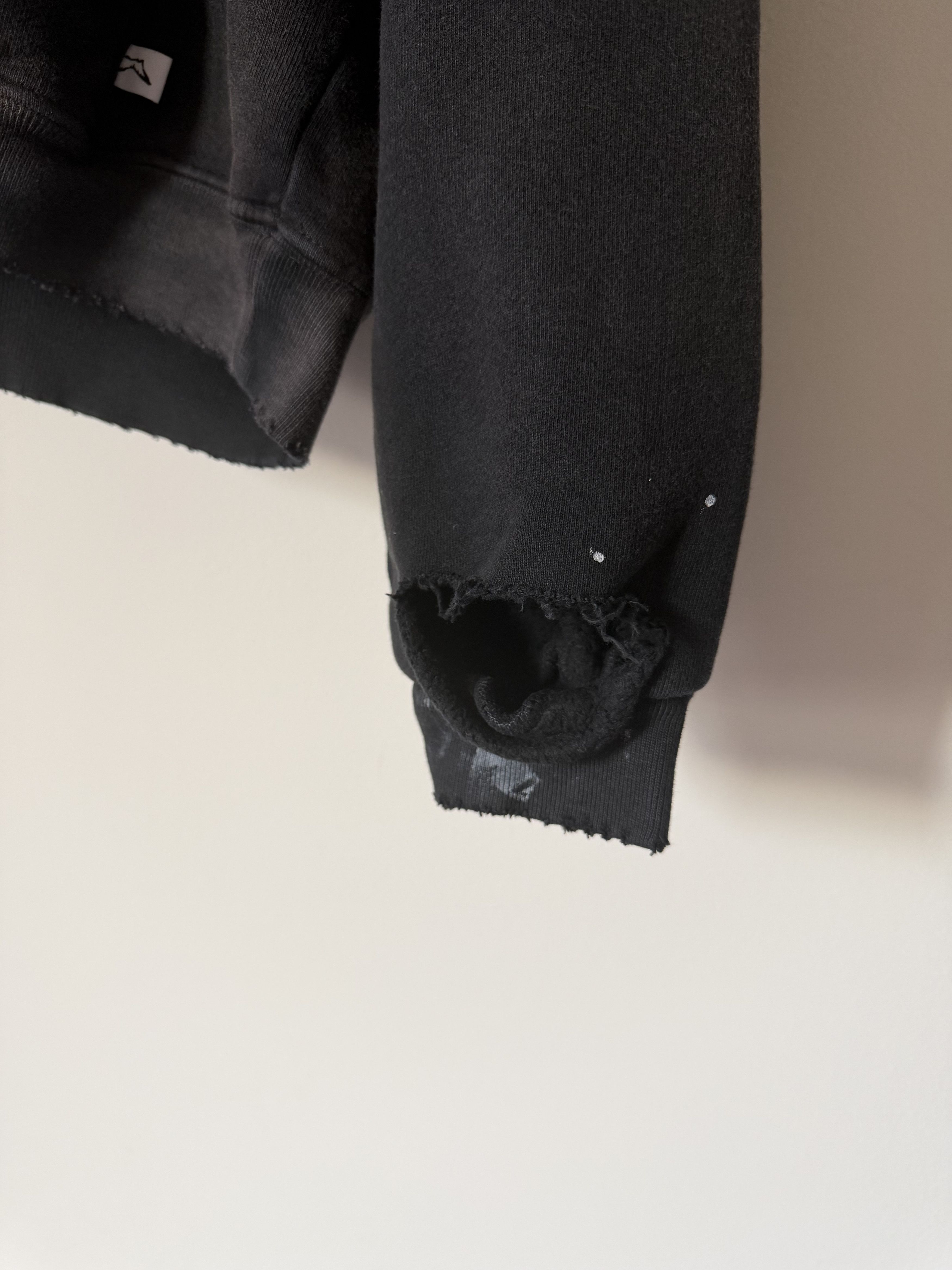 Akimbo Club Akimbo Club Watch Peeker Distressed Hoodie Sun Faded Black Size US L / EU 52-54 / 3 - 5 Thumbnail