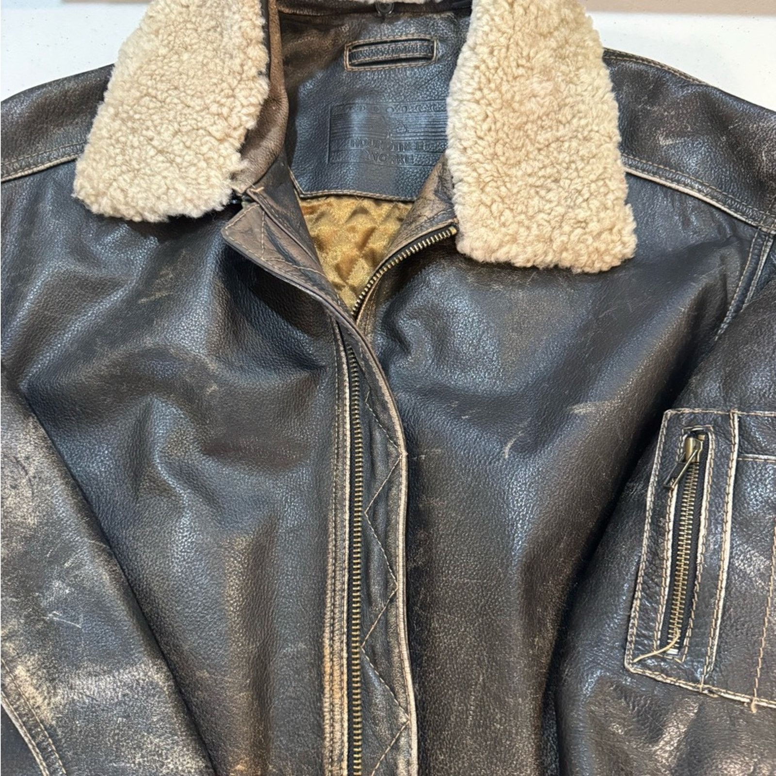 Roundtree & Yorke Roundtree & Yorke Bomber Leather Jacket w/ Shearling Collar Size US XL / EU 56 / 4 - 1 Thumbnail