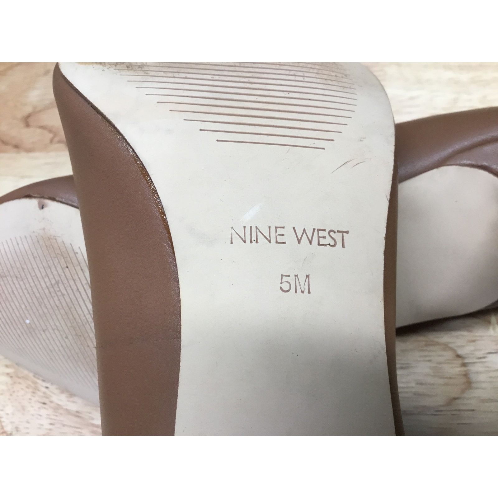 Nine West Nine West Arlene Women's 5 Brown Slip-On Classic Pumps Size US 5 / IT 35 - 6 Thumbnail