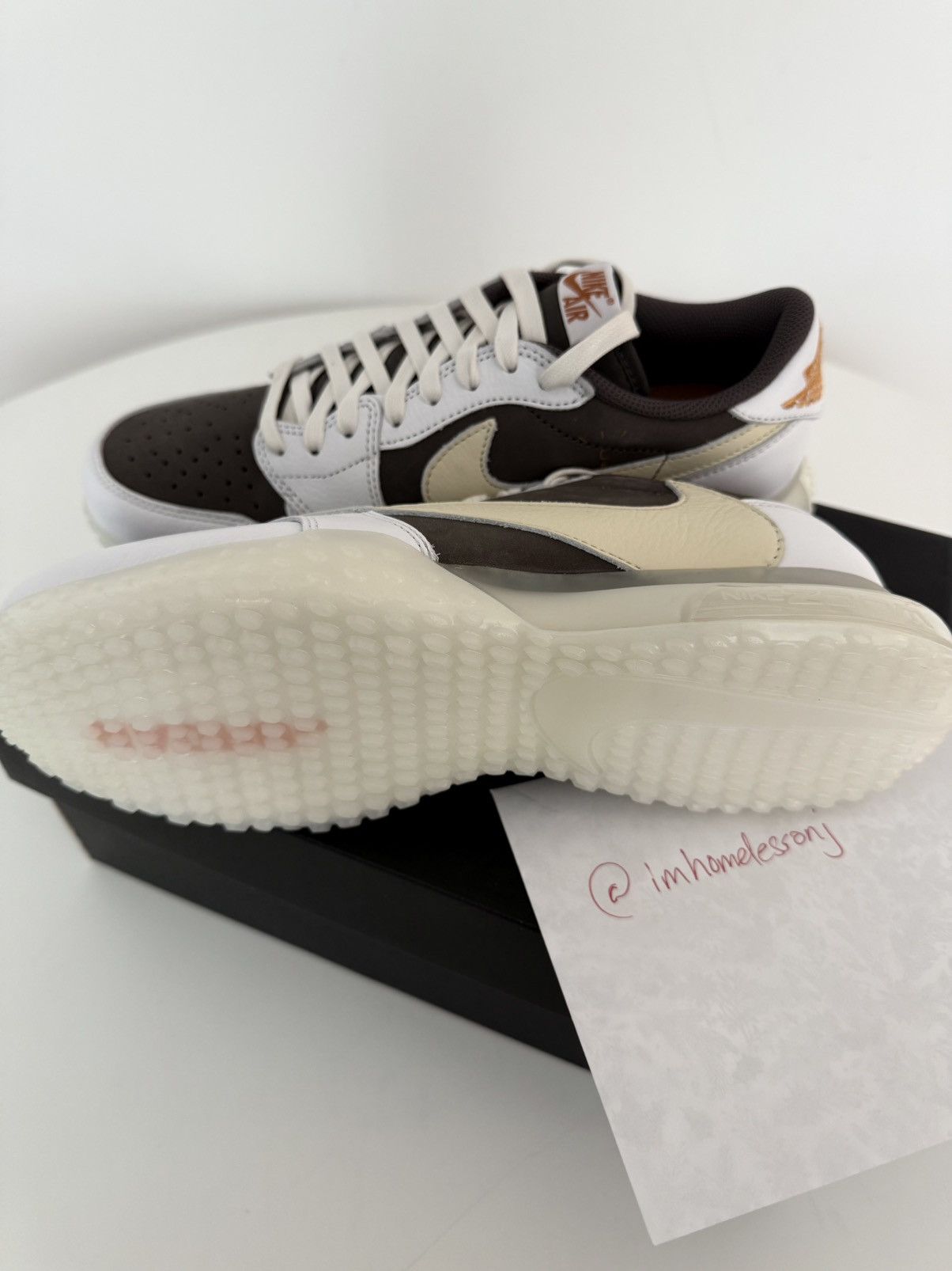 Jordan Brand × Travis Scott Travis Scott x Air Jordan 1 Low Turf "Reverse Mocha" Sample Size US 8 / EU 41 - 2 Thumbnail