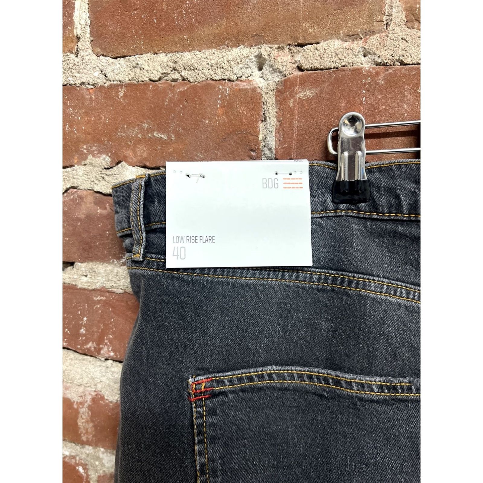Urban Outfitters BDG Urban Outfitters Jeans Black Low Rise Flare Cropped 40 NWT Womens Jeans Size 27" / US 4 / IT 40 - 4 Thumbnail