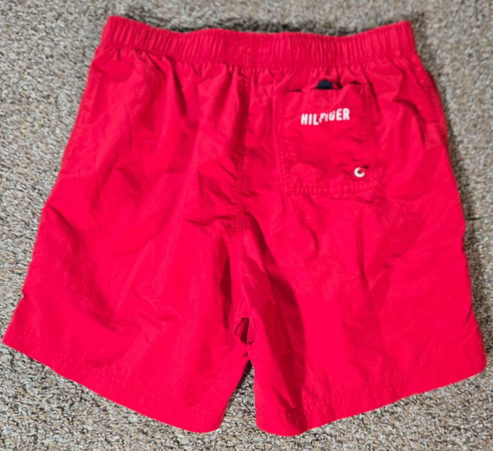 Tommy Hilfiger Tommy Hilfiger red drawstring swim trunks Lined Pockets M Size US 32 / EU 48 - 6 Thumbnail
