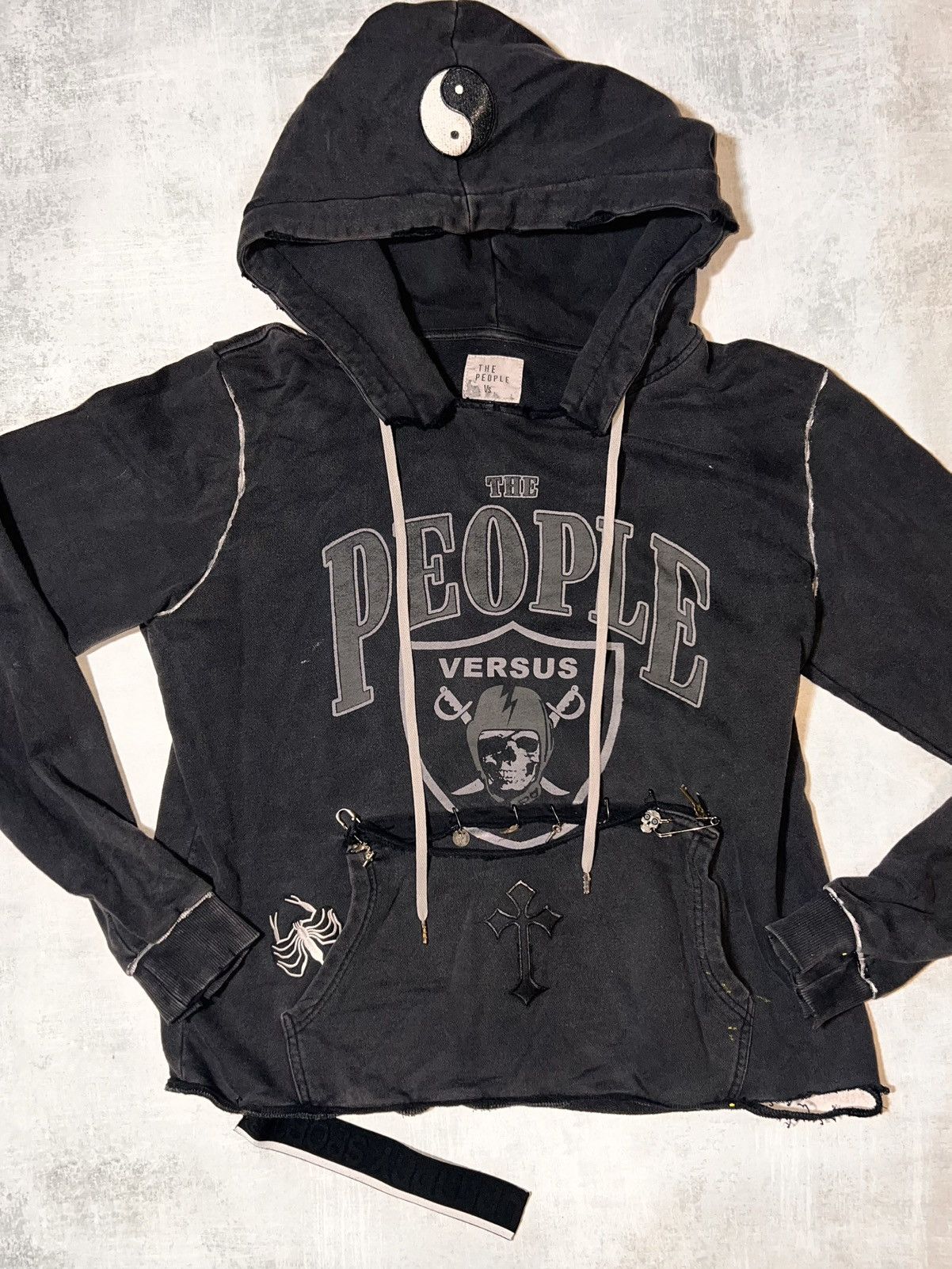 The People Vs. Custom 1/1 The People Vs Hoodie Raiders ‘SECURITY’ Size US M / EU 48-50 / 2 - 1 Thumbnail