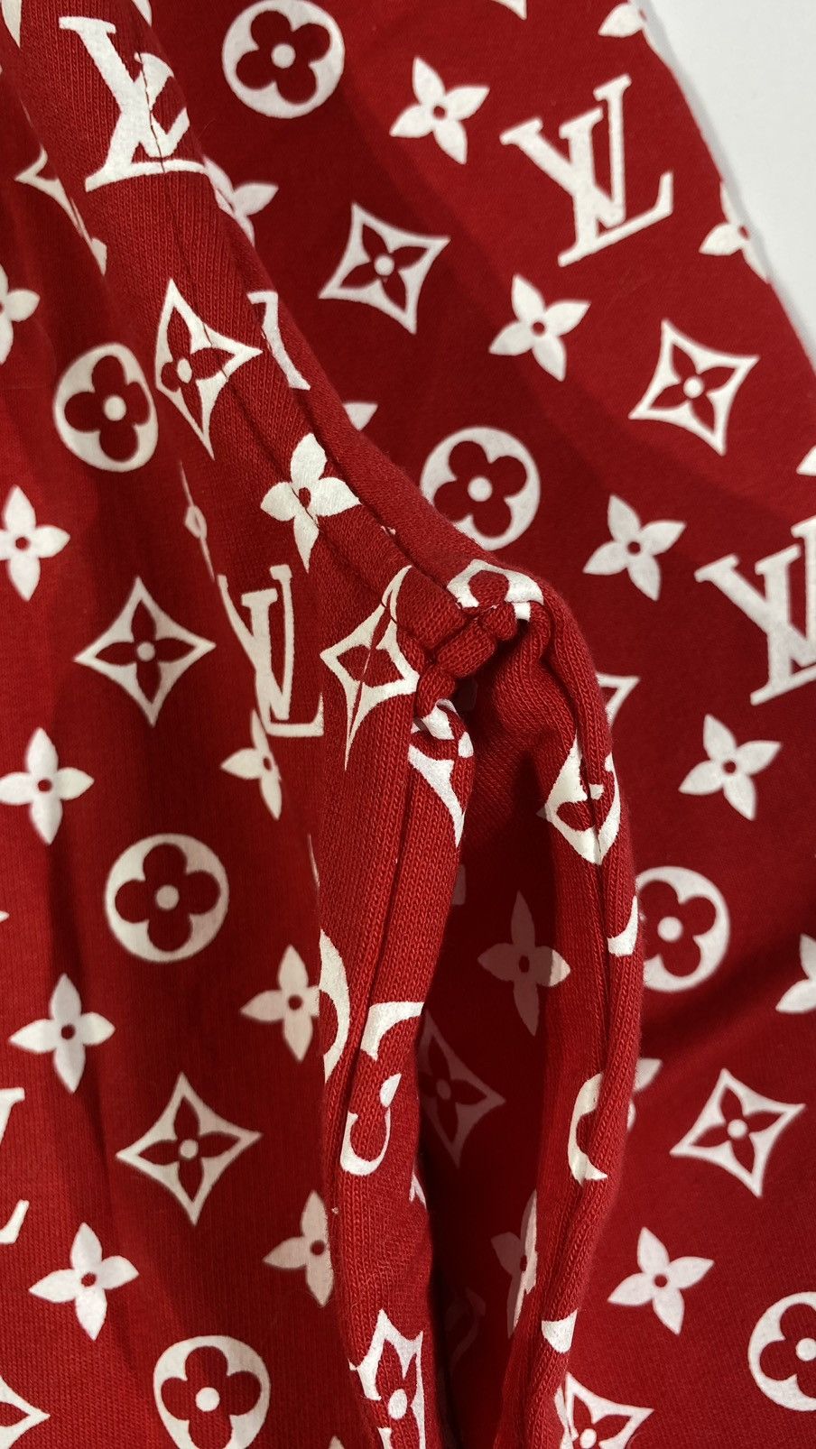 Louis Vuitton × Supreme LOUIS VUITTON X SUPREME XXS Box Logo Hoodie Size US XXS / EU 40 - 9 Thumbnail