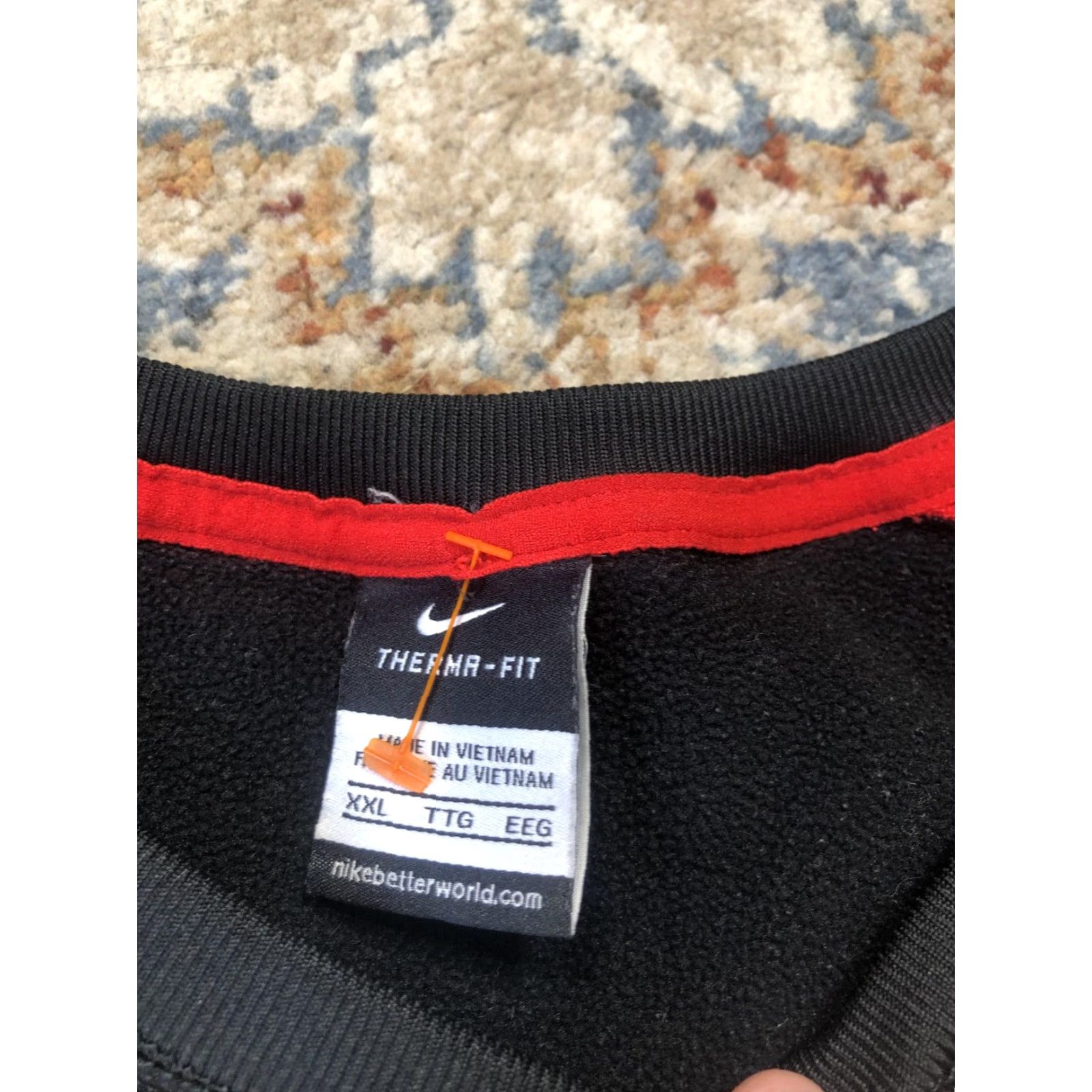 Nike VINTAGE Nike LeBron James Therma-FIT Sweatshirt Mens 2XL Black Red Crewneck Pullover Size US XXL / EU 58 / 5 - 7 Thumbnail