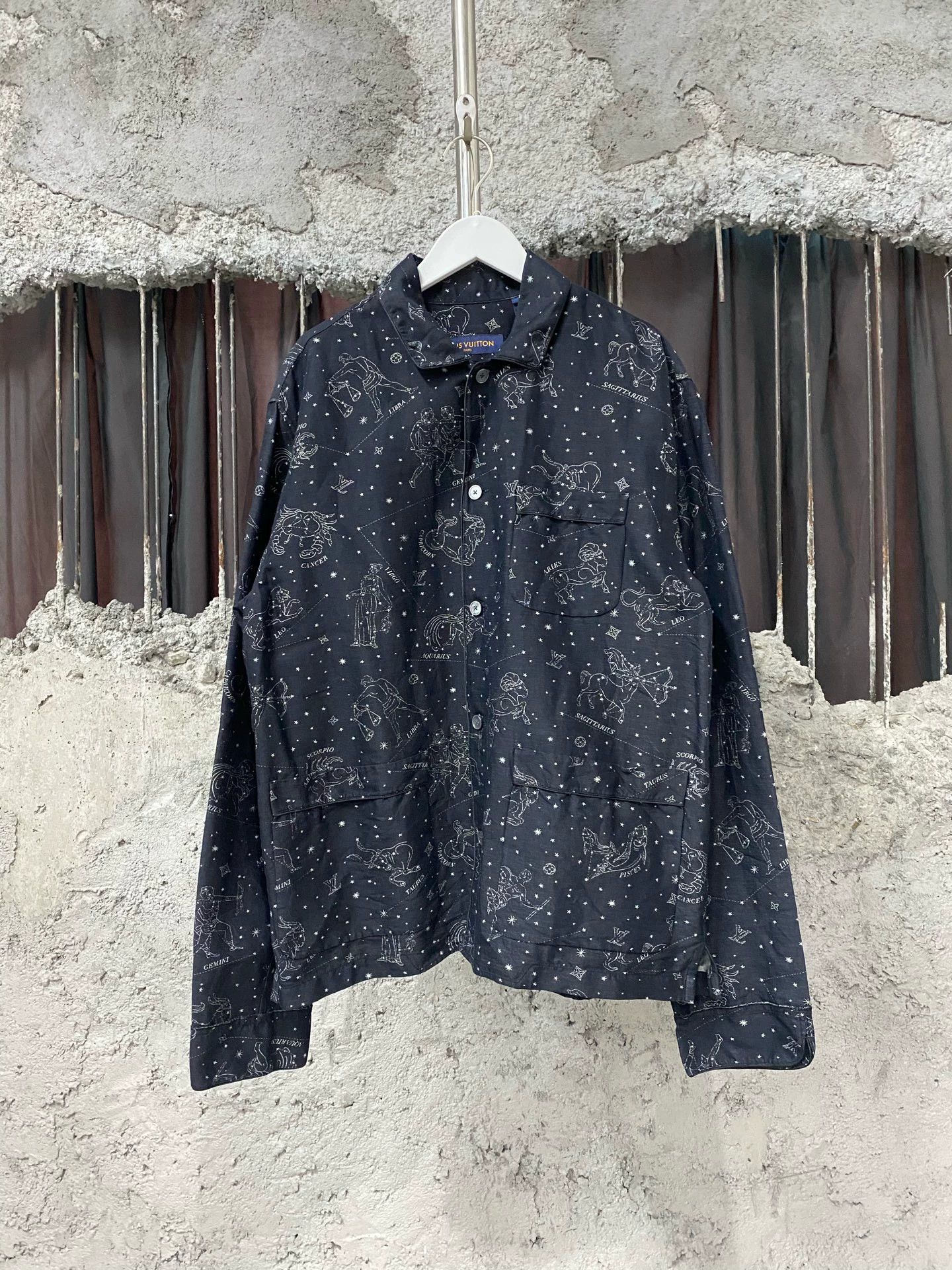 Louis Vuitton Louis Vuitton Zodiac Long-Sleeve Shirt, Size: M Size M / US 6-8 / IT 42-44 - 1 Thumbnail
