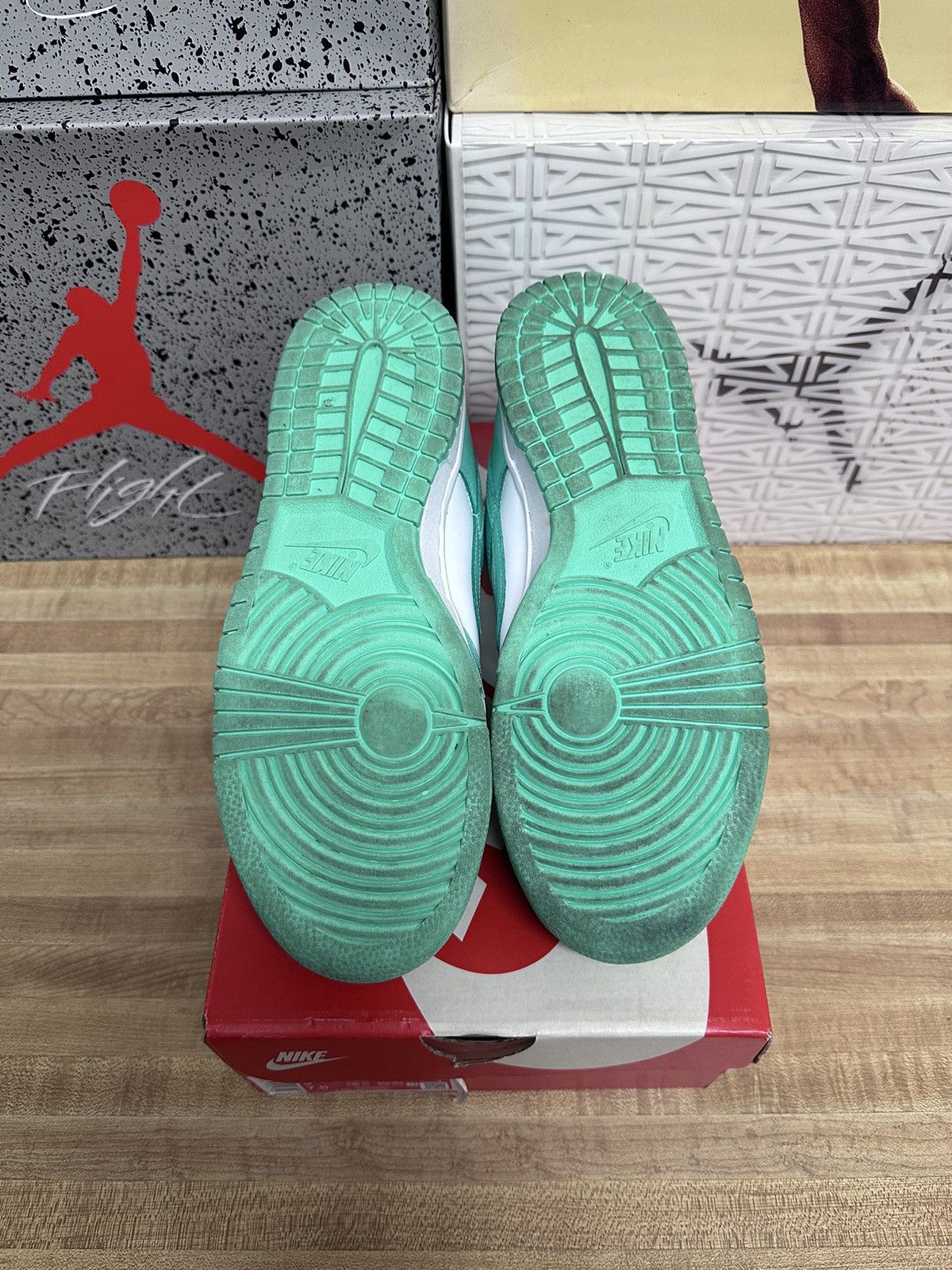 Nike Nike Wmns Dunk Low Green Glow Size US 7.5 / EU 40-41 - 5 Thumbnail