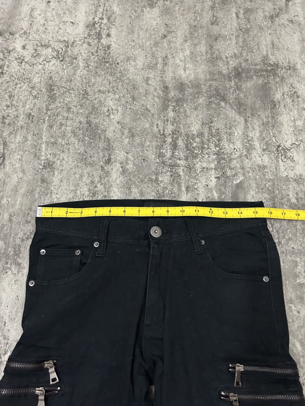 In The Attic In The Attic Homme Cargo Pants Size US 31 - 11 Thumbnail