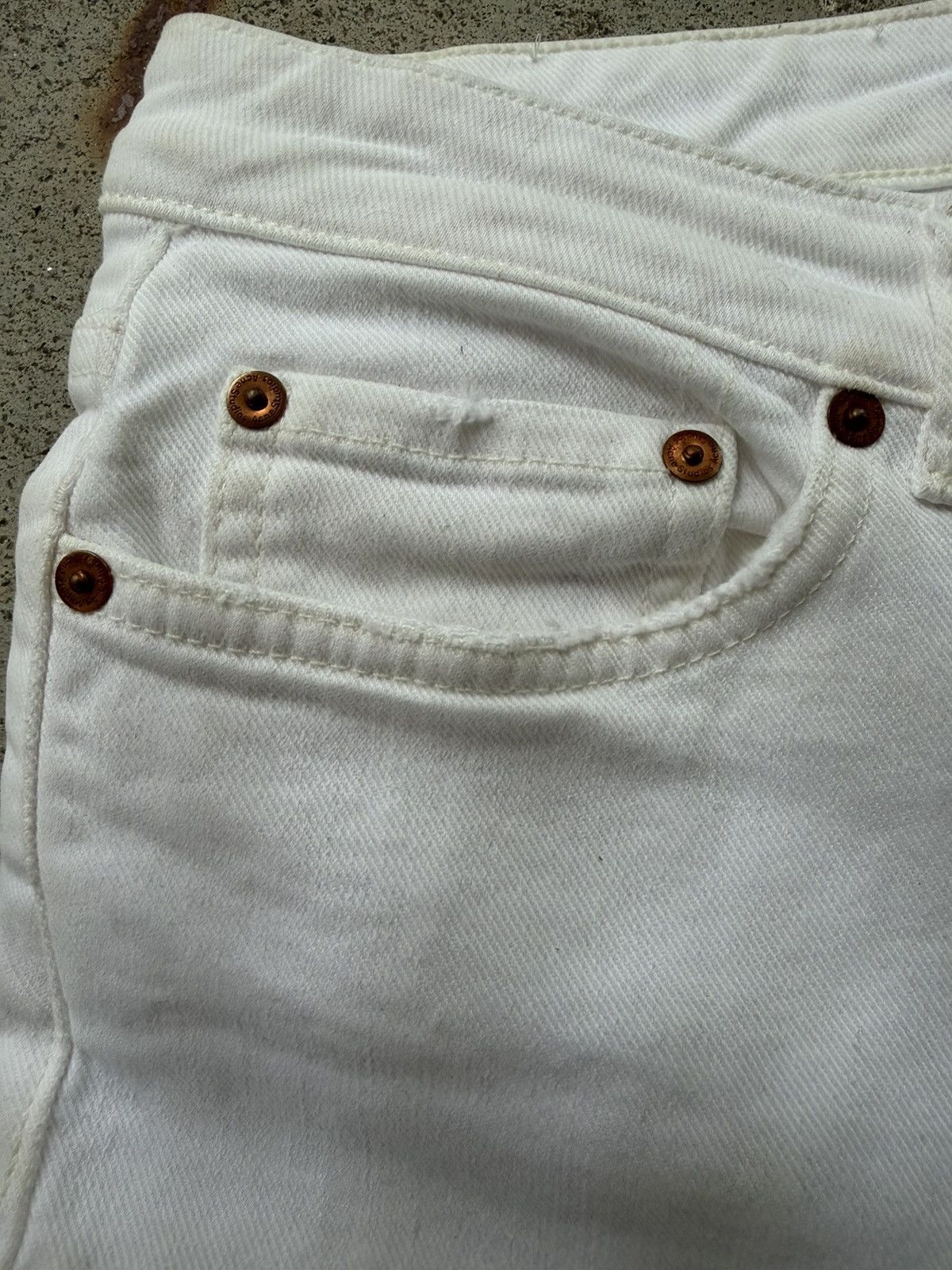 Acne Studios Lit White Vintage Jeans Size US 26 / EU 42 - 4 Thumbnail