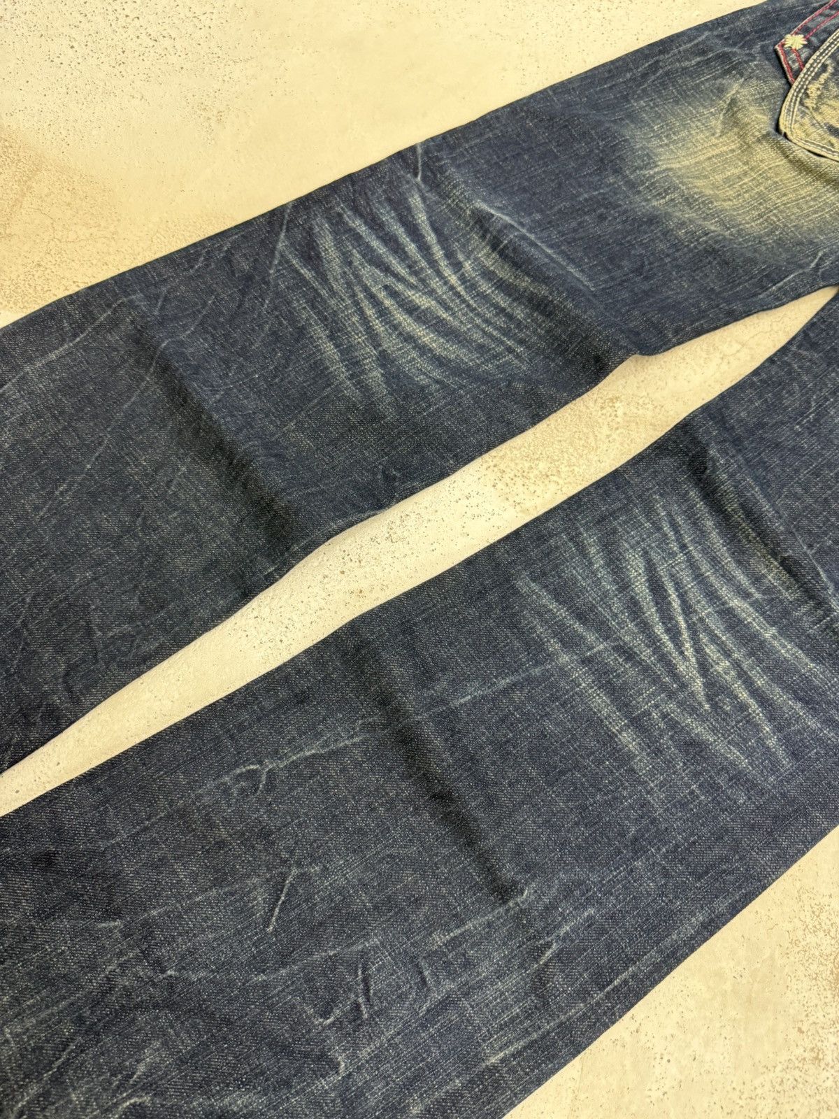 Hysteric Glamour × Japanese Brand Red Pepper Feather Wings Embroidered Lowrise Mud Flare Jeans Size US 27 - 4 Thumbnail