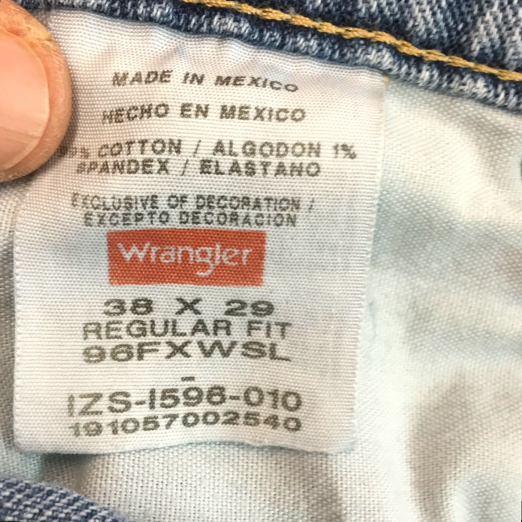 Wrangler Wrangler Mens Straight Leg Regular Mid Rise Casual Blue Denim Jeans 38X29 Size US 38 / EU 54 - 6 Thumbnail