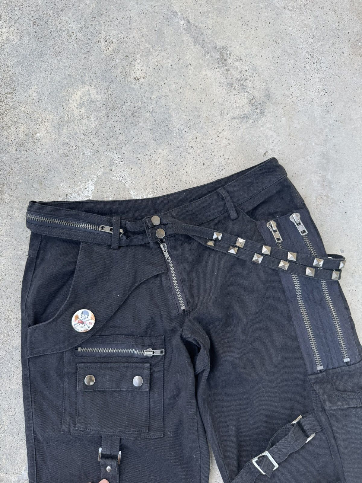 Sex Pot ReVeNGe 2000s Punk Sex Pot Revenge Bondage Pants 3/4 Pants Size US 32 / EU 48 - 15 Thumbnail