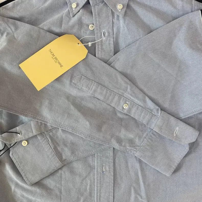 Thom Browne Thom Browne Classic Shirt with Three-Color Stripe on Shoul Size US M / EU 48-50 / 2 - 7 Thumbnail