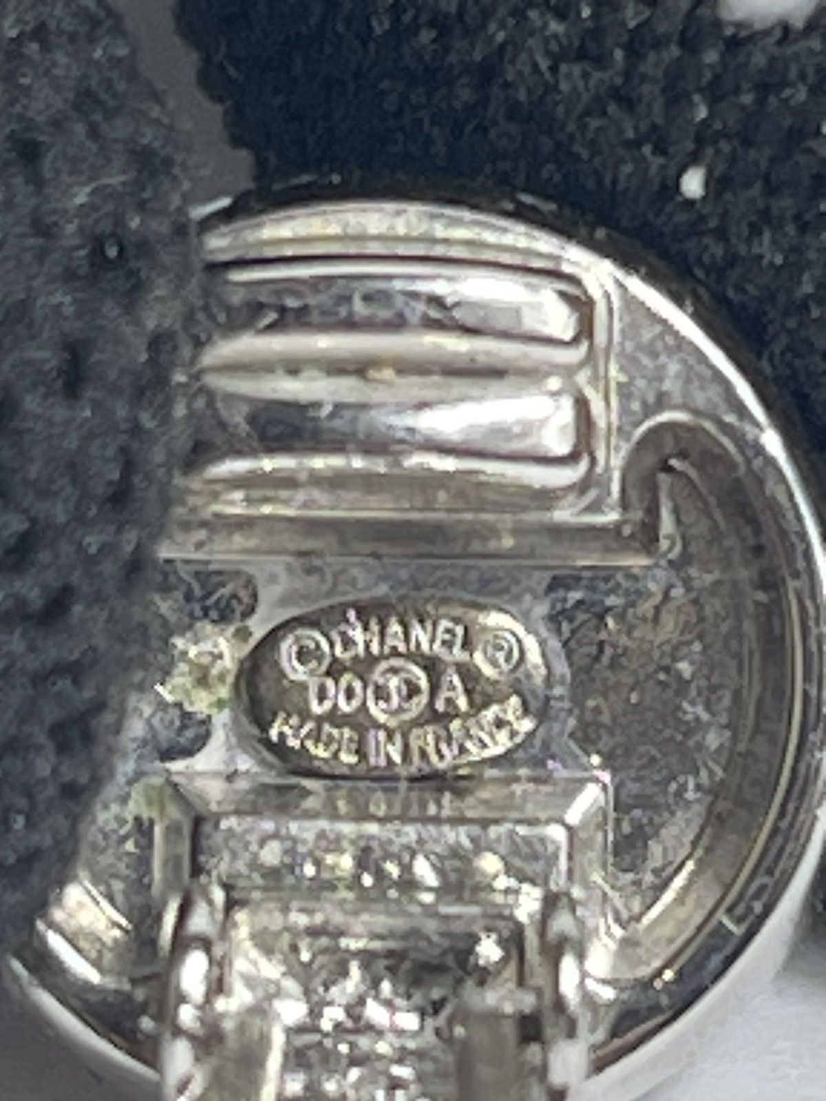Chanel Vintage Chanel earings Size ONE SIZE - 7 Thumbnail